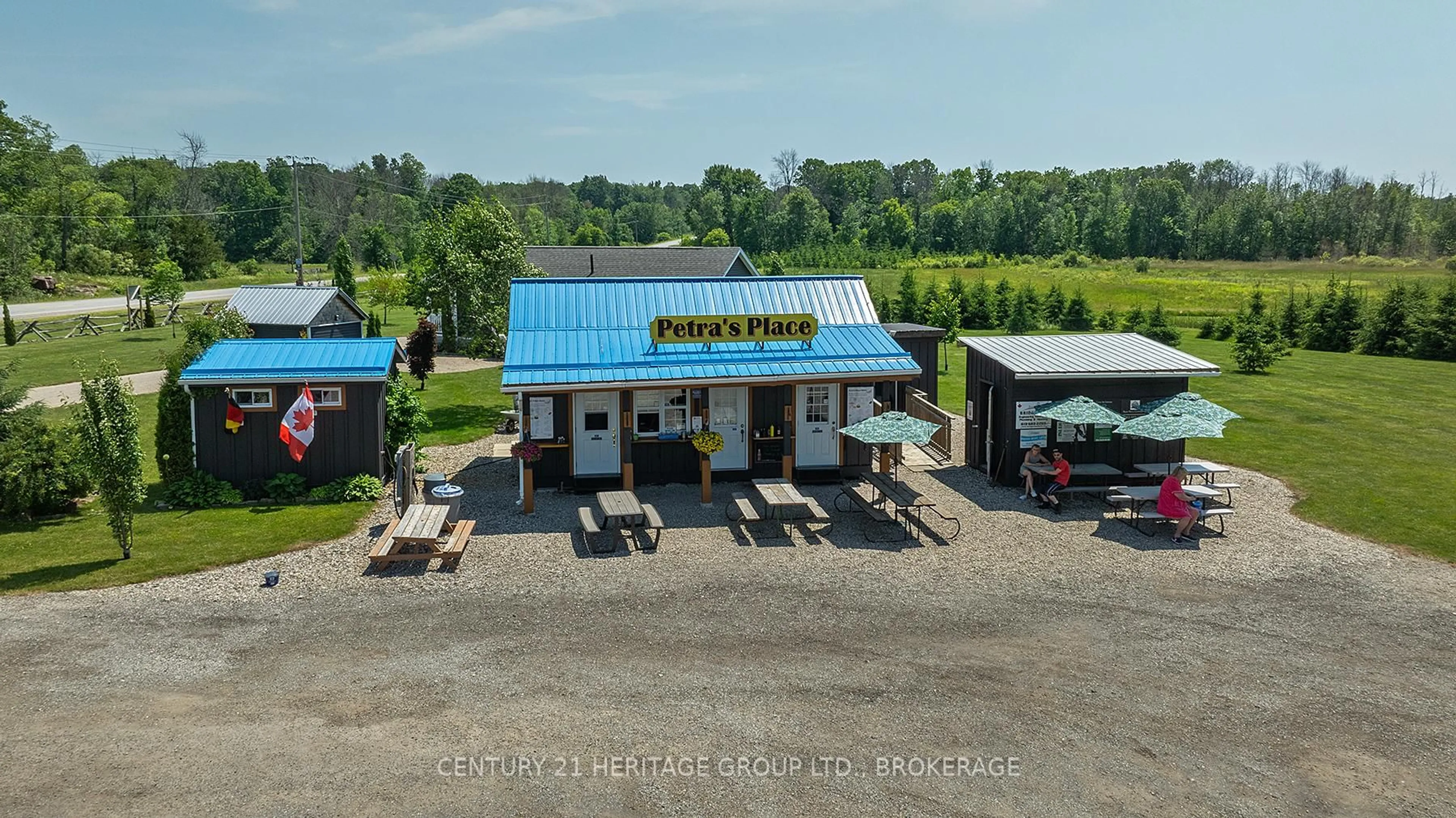 A pic from outside/outdoor area/front of a property/back of a property/a pic from drone, building for 3756 COUNTY ROAD 3, Leeds and the Thousand Islands Ontario K0K 1N0
