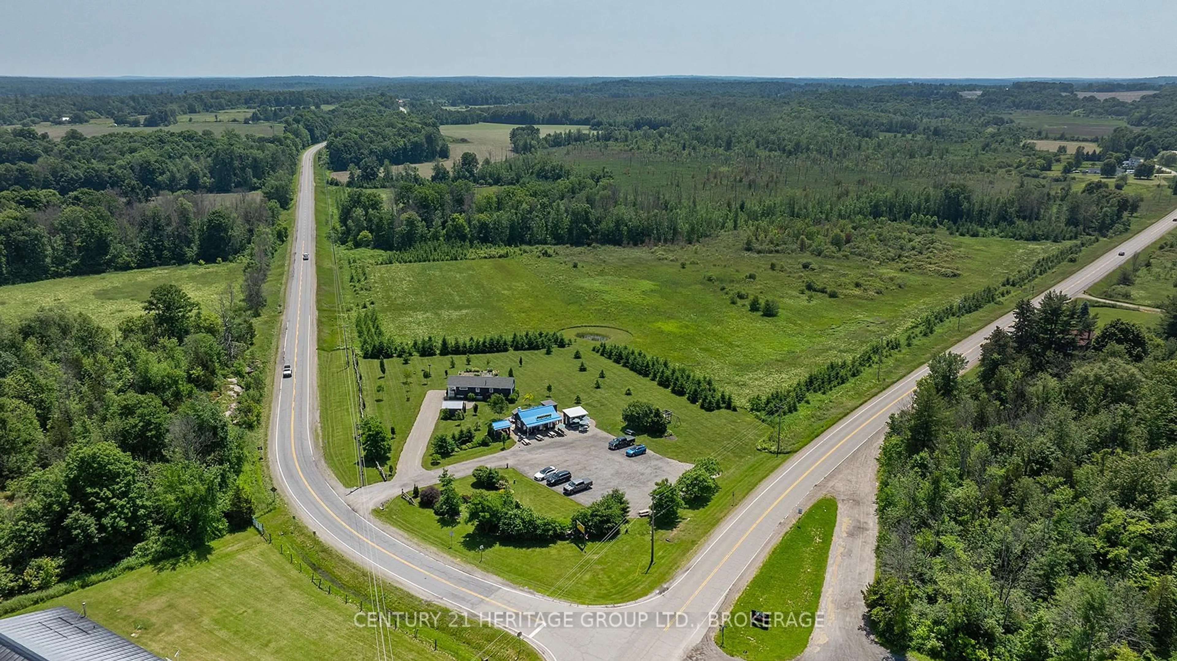 A pic from outside/outdoor area/front of a property/back of a property/a pic from drone, unknown for 3756 COUNTY ROAD 3, Leeds and the Thousand Islands Ontario K0K 1N0