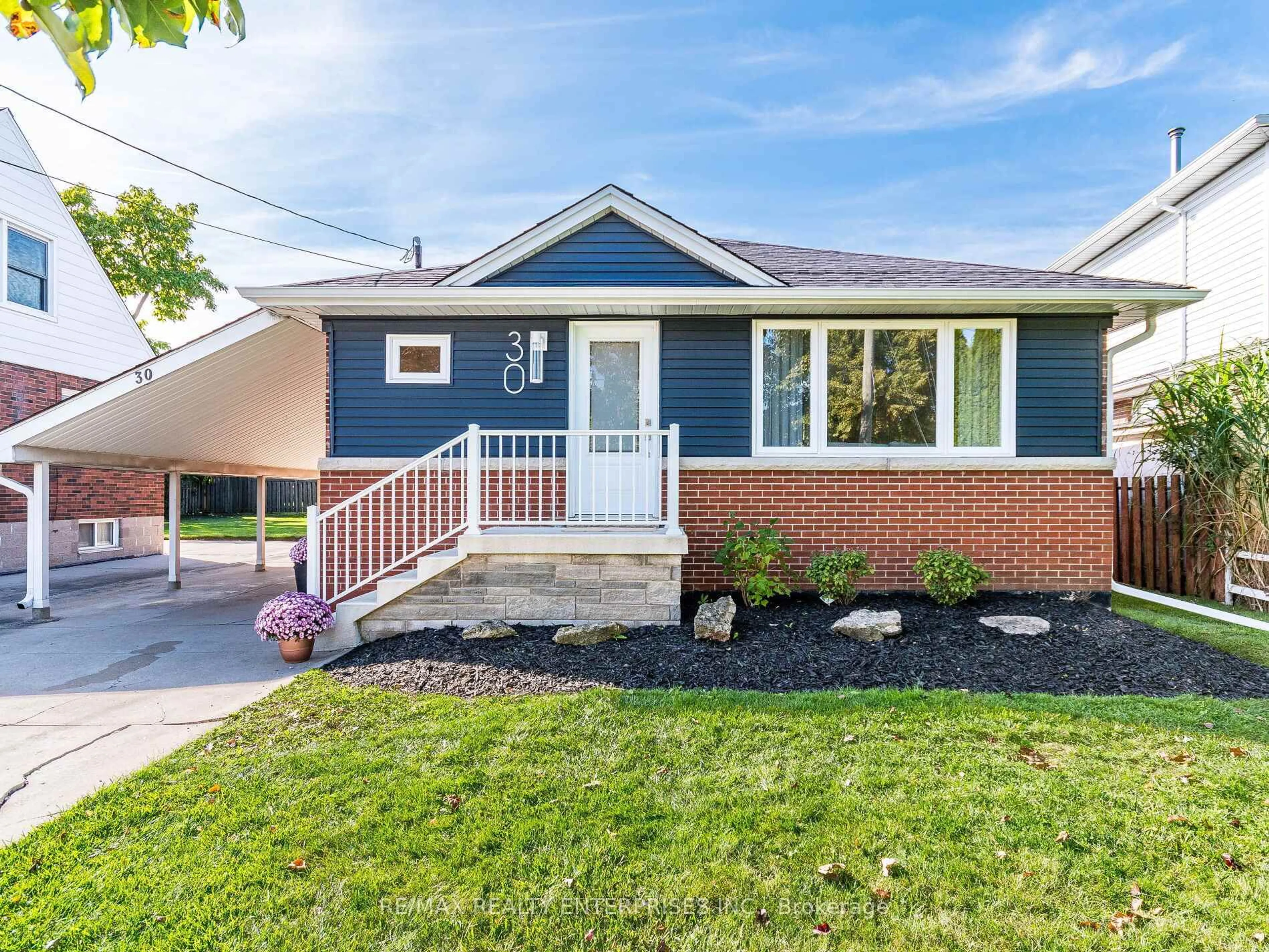 Home with vinyl exterior material, street for 30 Alderney Ave, Hamilton Ontario L9A 2A5