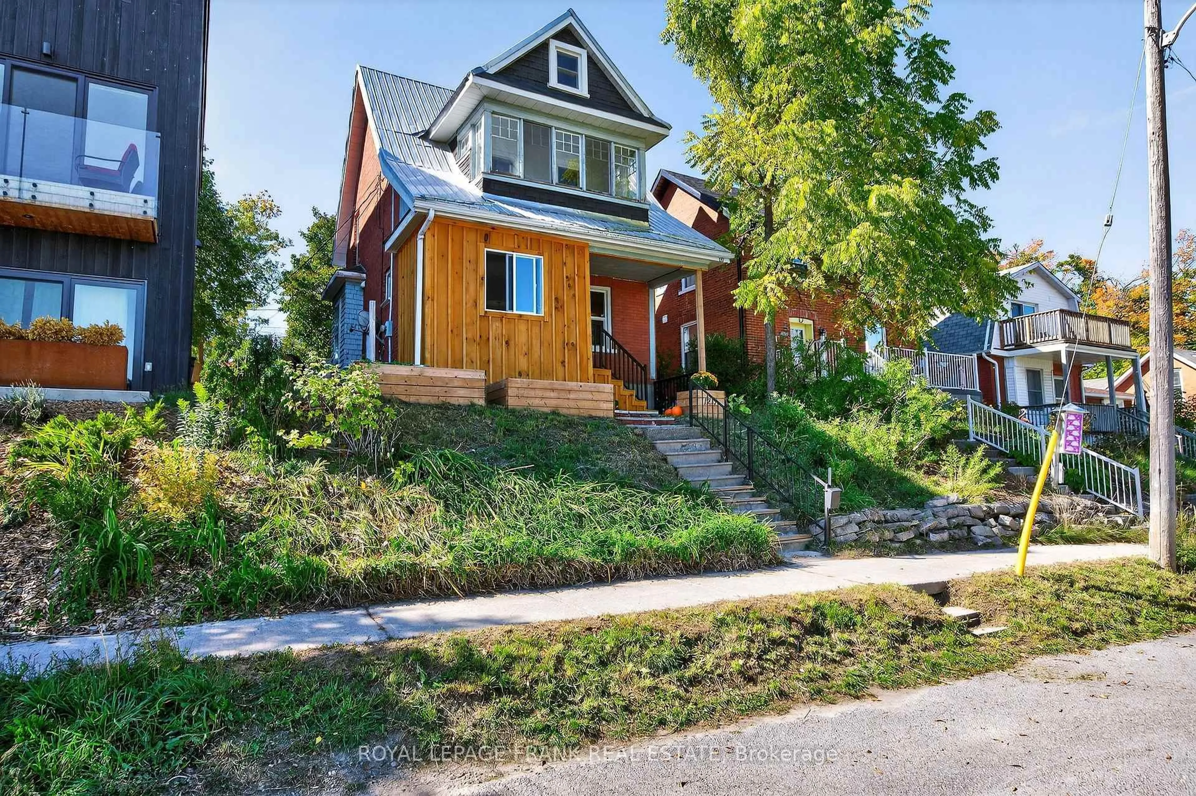 Home with brick exterior material, street for 1217 Grandview Ave, Peterborough Ontario K9J 5P7
