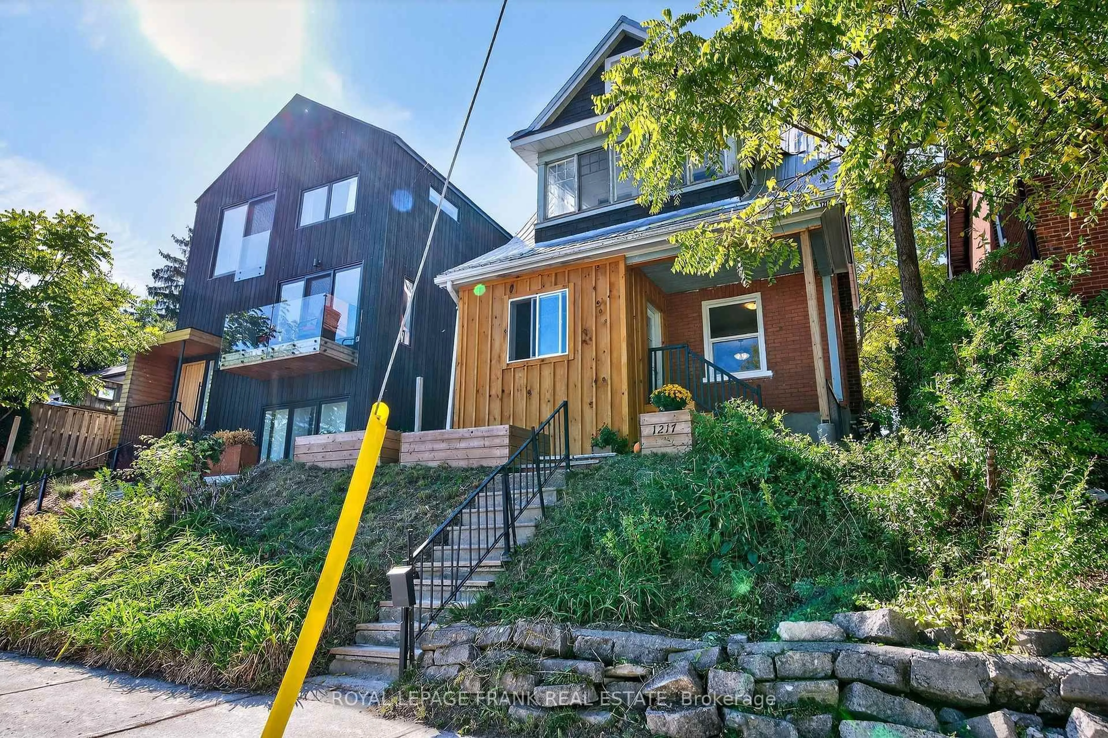 Home with brick exterior material, street for 1217 Grandview Ave, Peterborough Ontario K9J 5P7