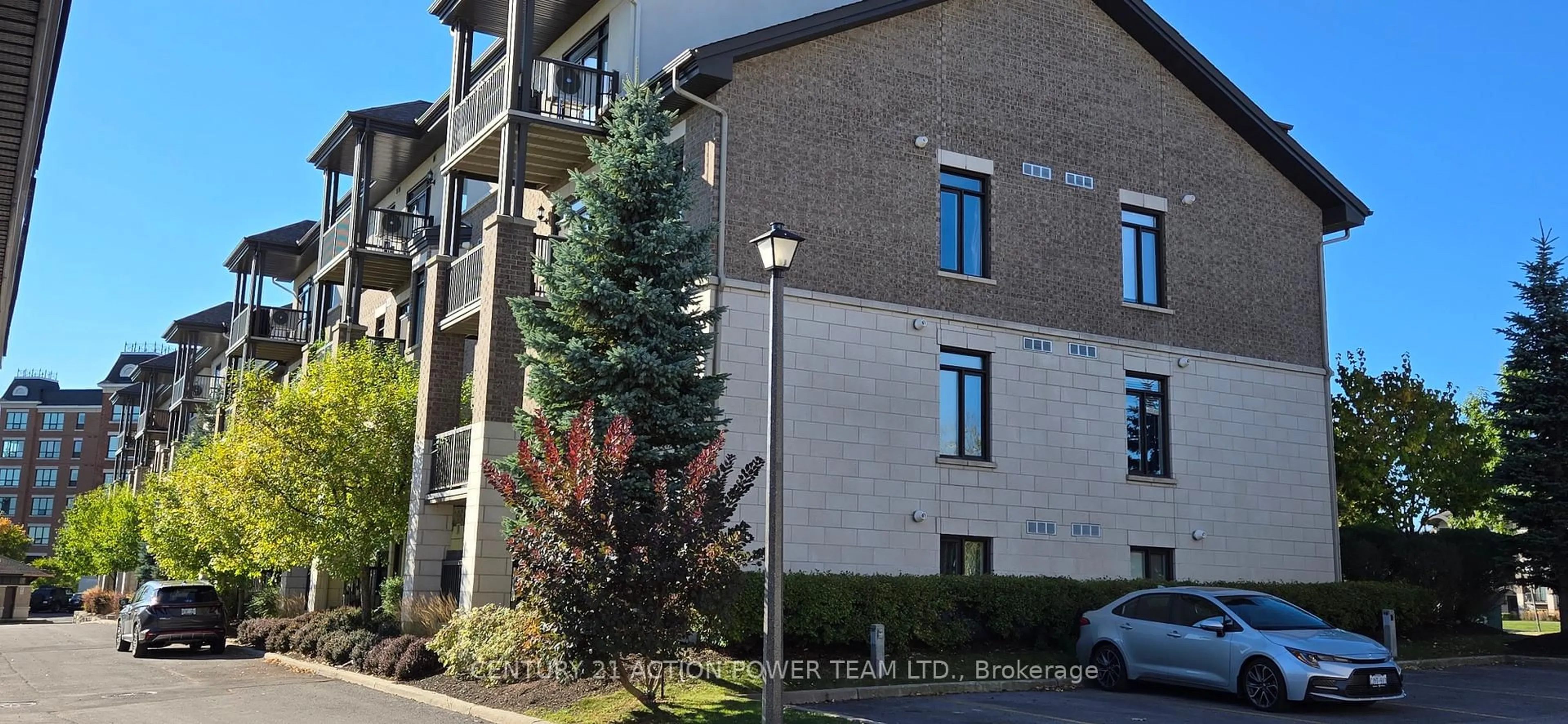 Unknown for 755 Beauparc Private #104, Ottawa Ontario K1J 0A2
