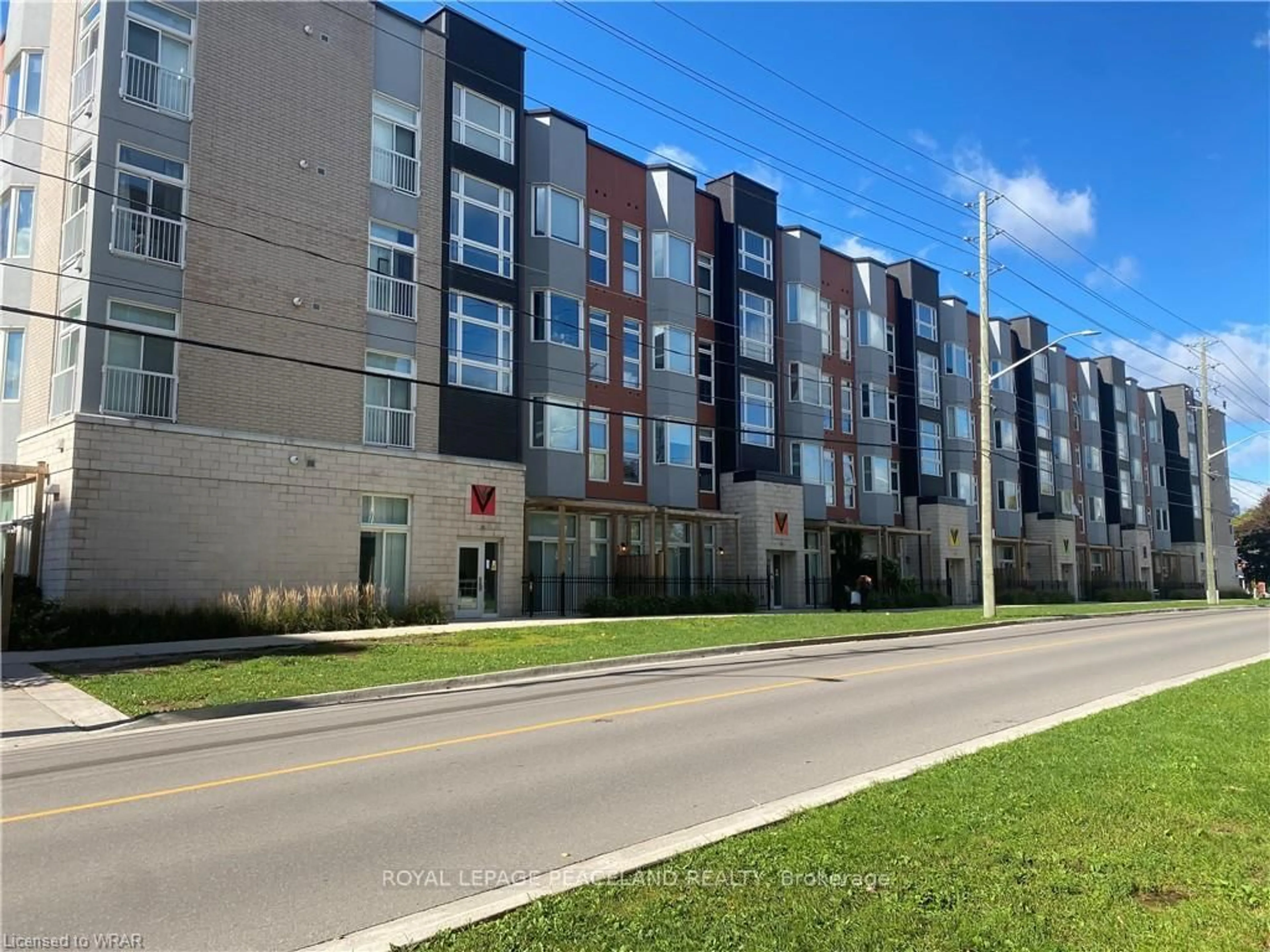 A pic from outside/outdoor area/front of a property/back of a property/a pic from drone, street for 253 ALBERT St #410, Waterloo Ontario N2L 0G3