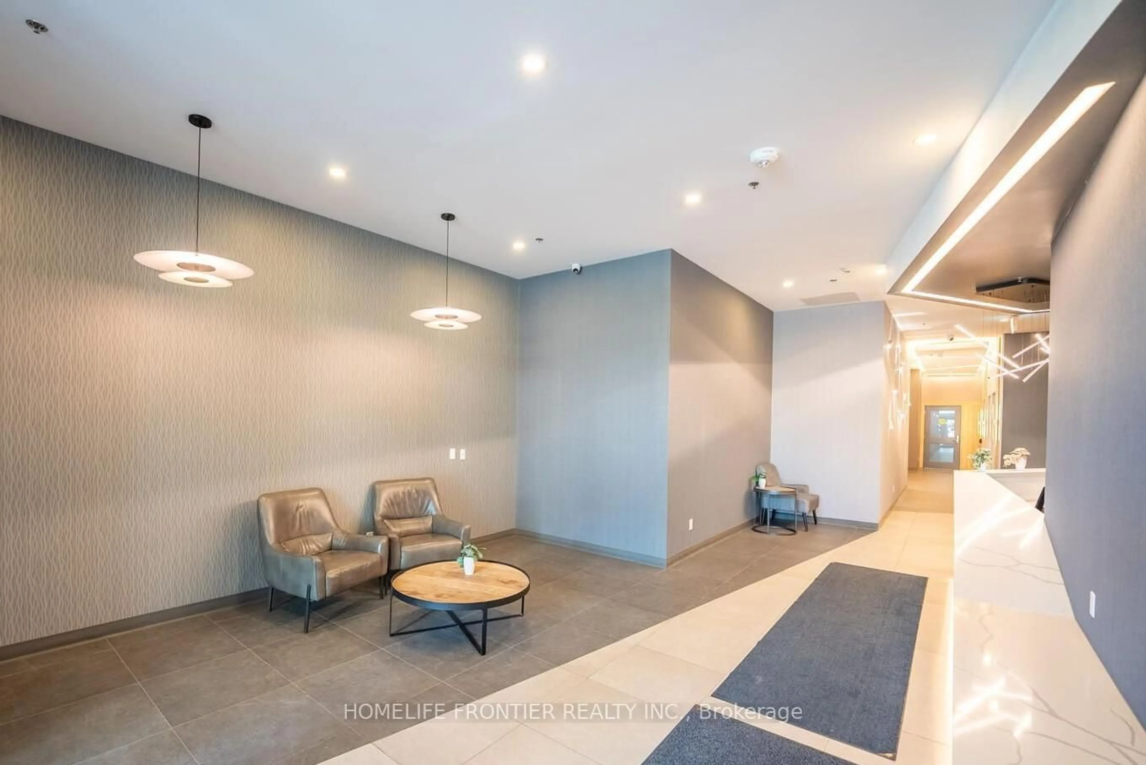 Indoor foyer for 60 Frederick St #3009, Kitchener Ontario N2H 0C7