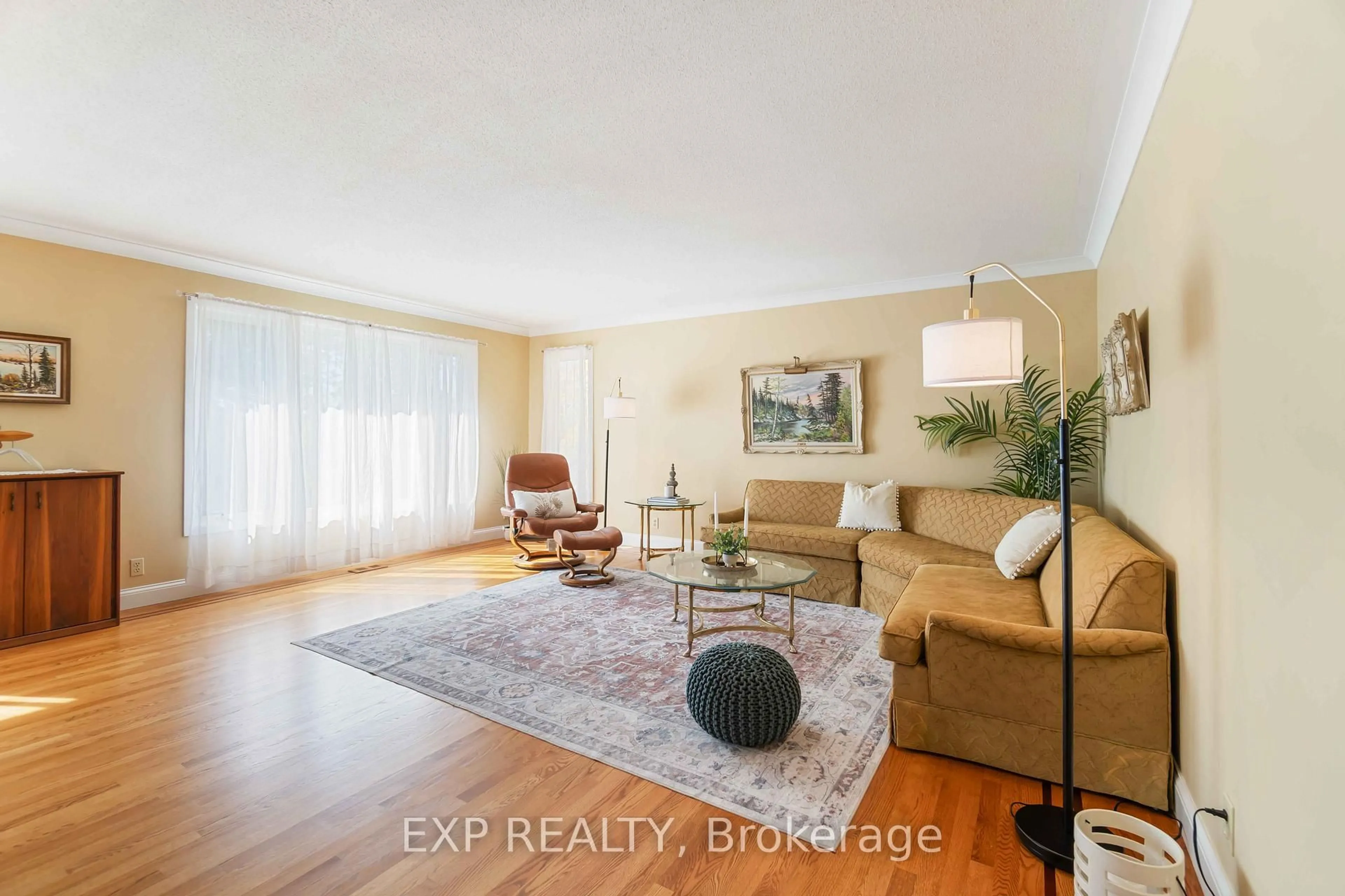 Living room with furniture, wood/laminate floor for 1038 WHITE LAKE Rd, Arnprior Ontario K7S 3G9