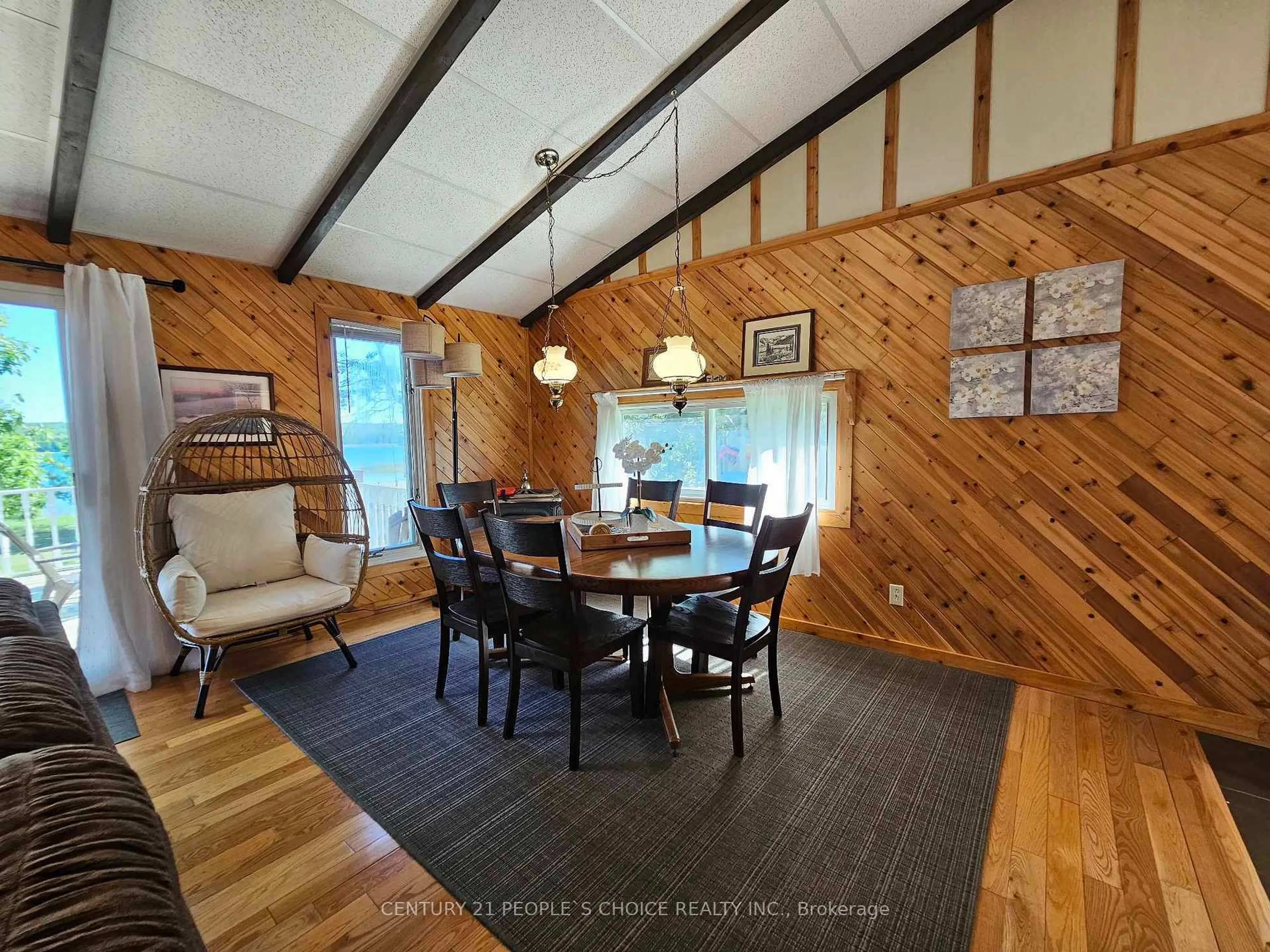 Dining room, wood/laminate floor for 123 Waterview Lane, Assiginack Ontario P0P 1N0