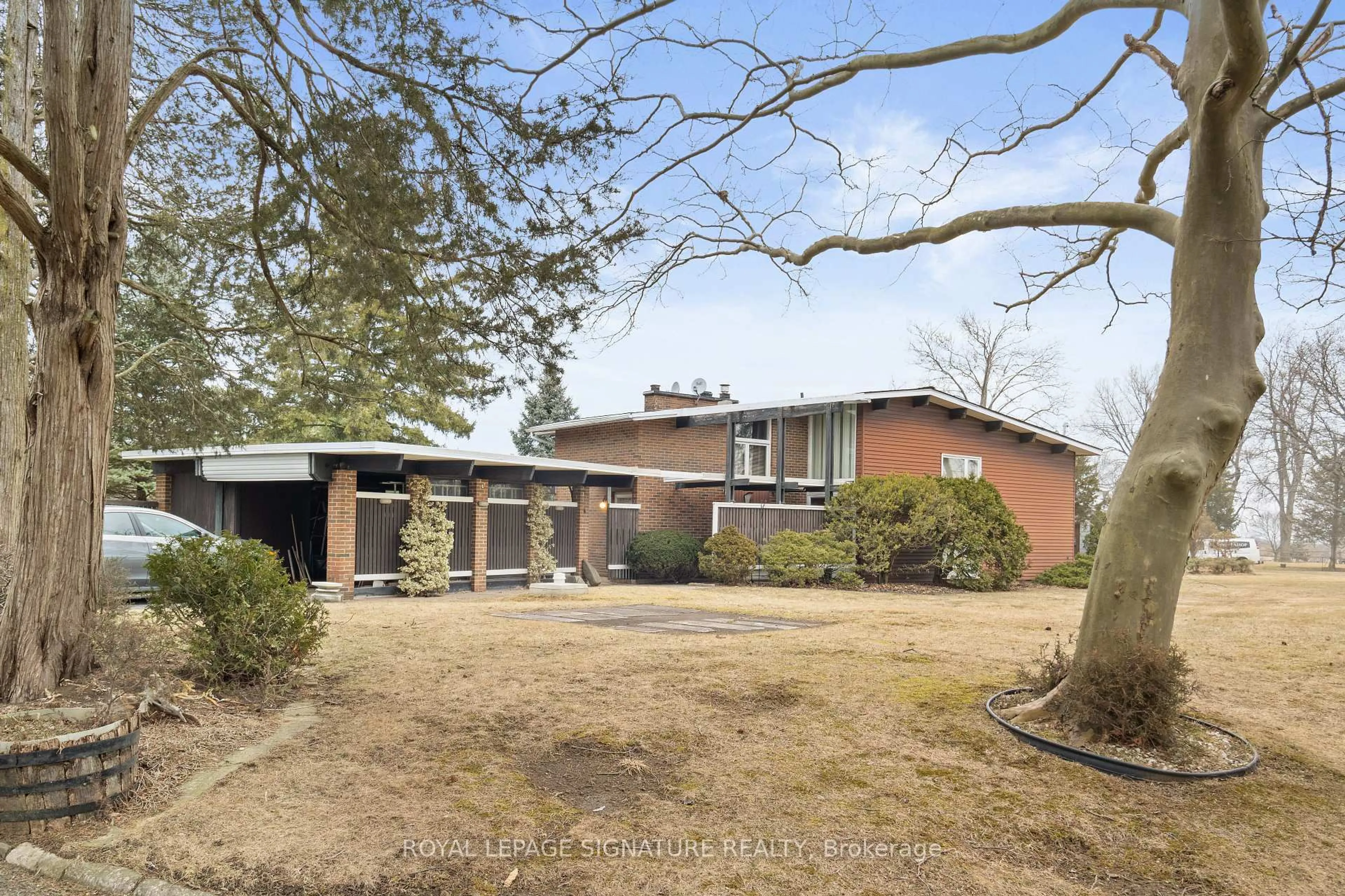 Home with brick exterior material, building for 3114 Ninth St, Lincoln Ontario L2R 6P7