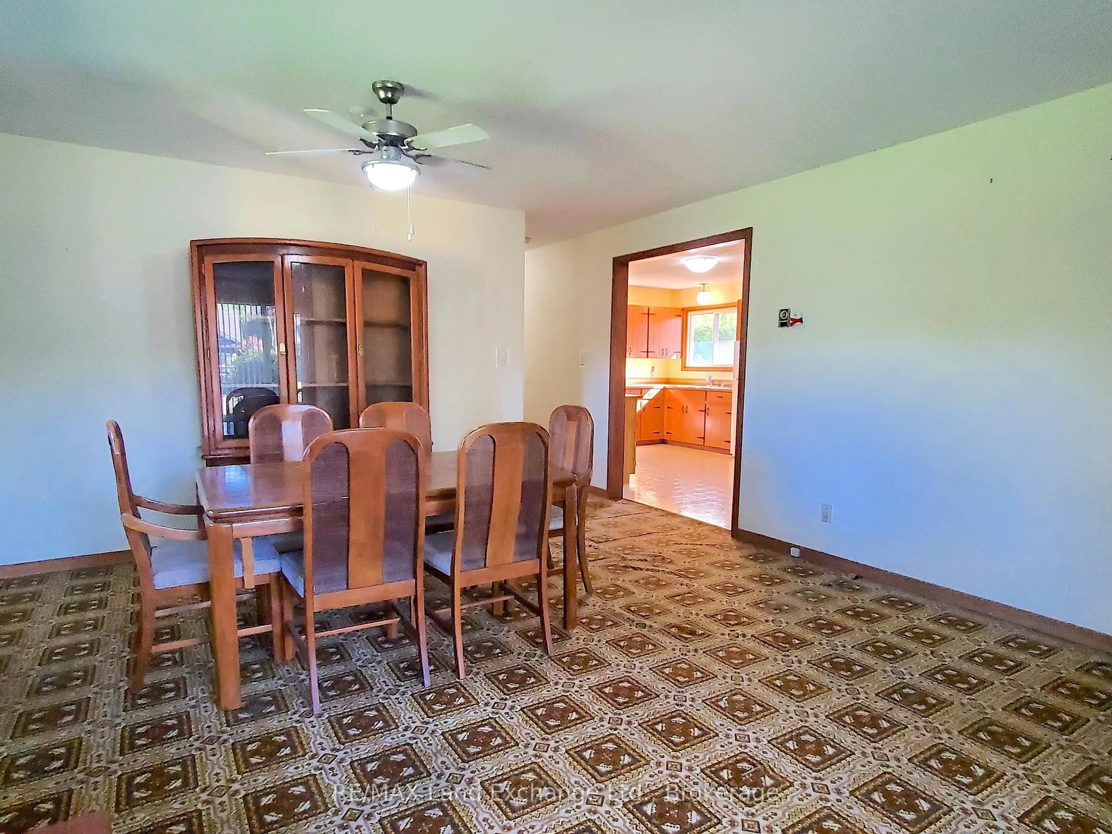 Dining room, unknown for 434 Clarendon St, Saugeen Shores Ontario N0H 2L0