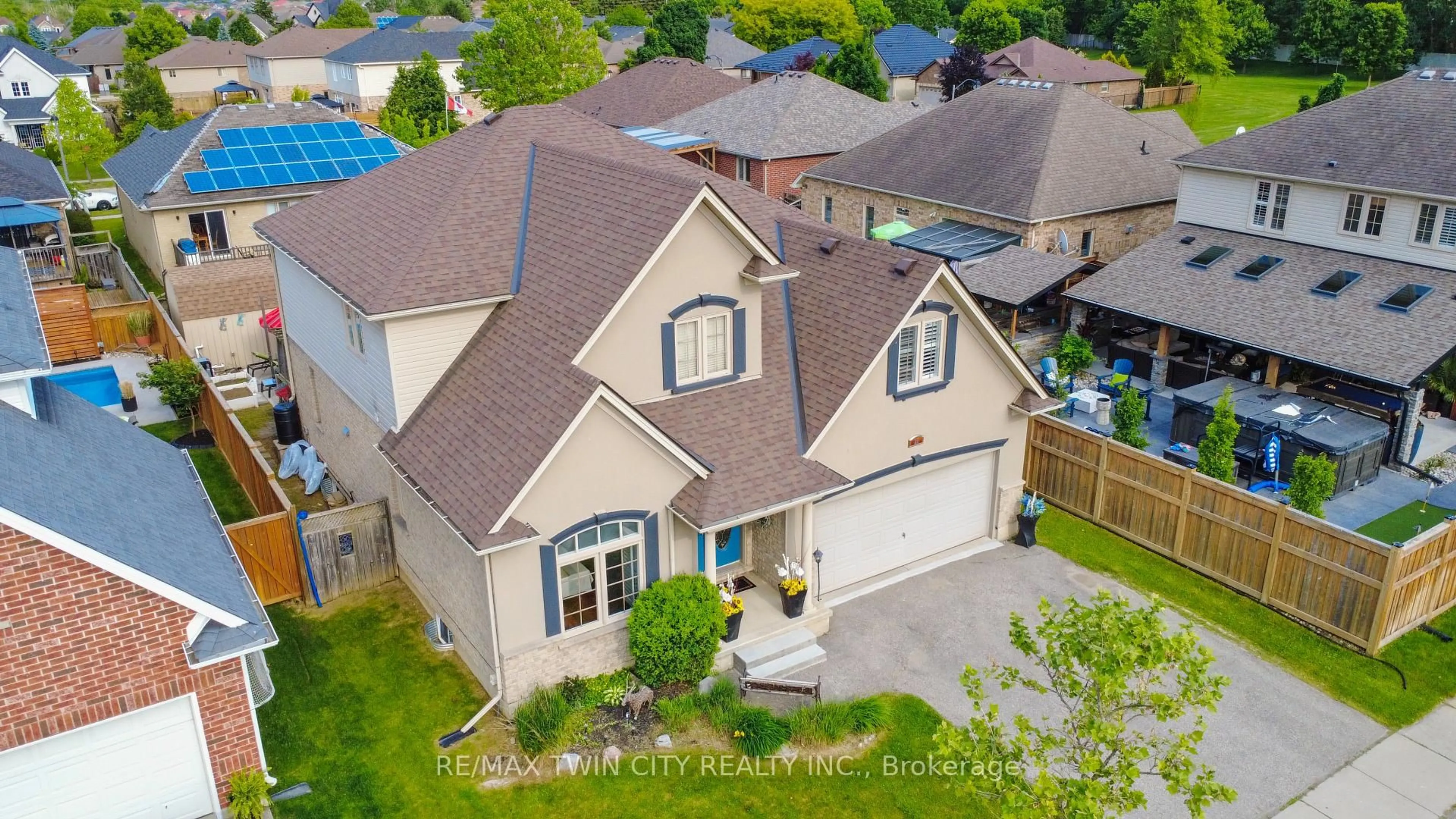 A pic from outside/outdoor area/front of a property/back of a property/a pic from drone, street for 23 Laycock St, Brantford Ontario N3S 0A4