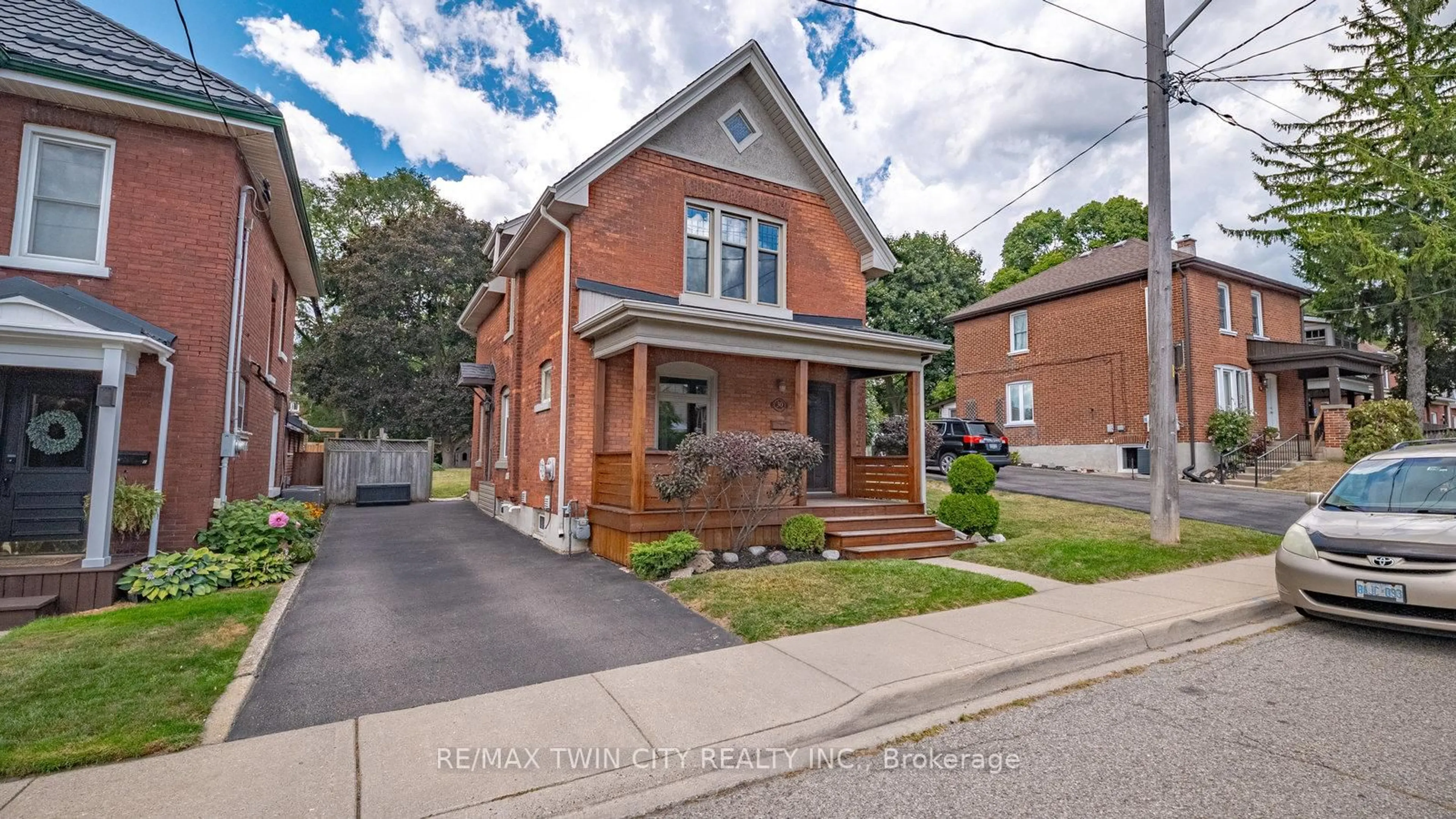 Home with brick exterior material, street for 30 Lyons Ave, Brantford Ontario N3R 4P9