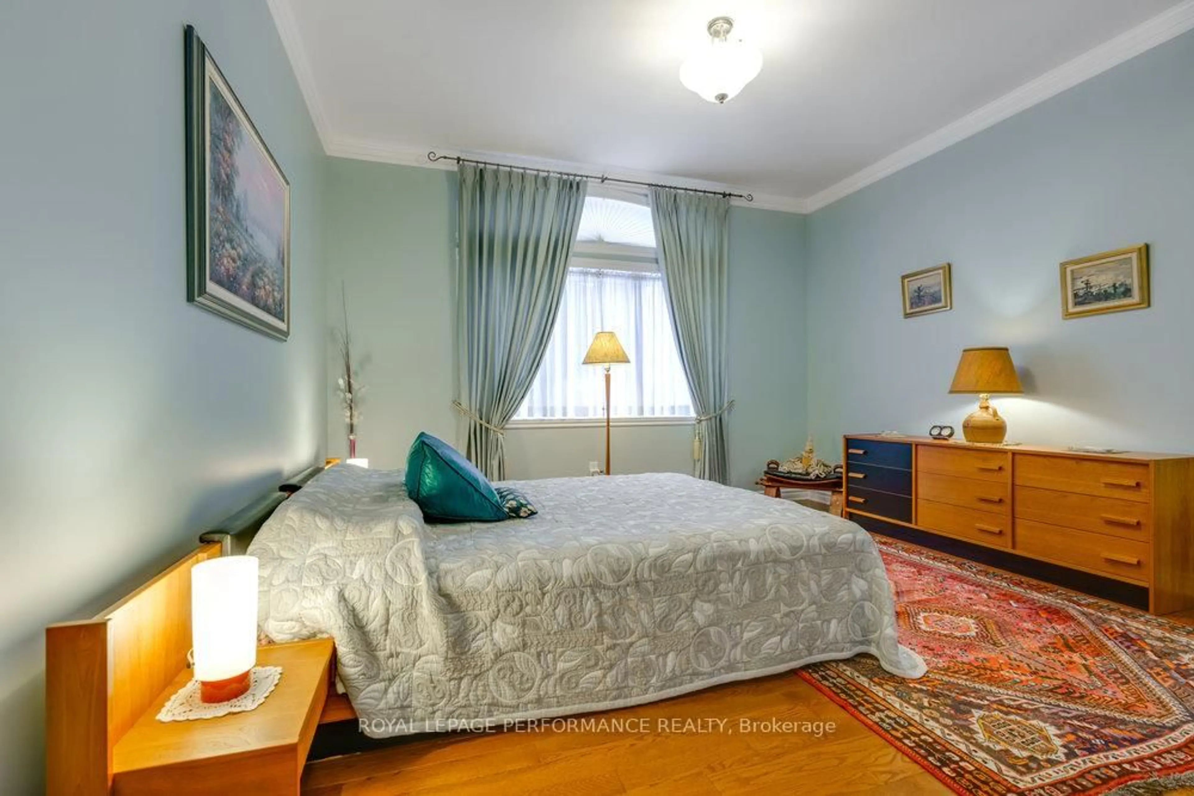 Bedroom with bed, unknown for 6802 RIVERVIEW Dr, South Glengarry Ontario K6H 7M1