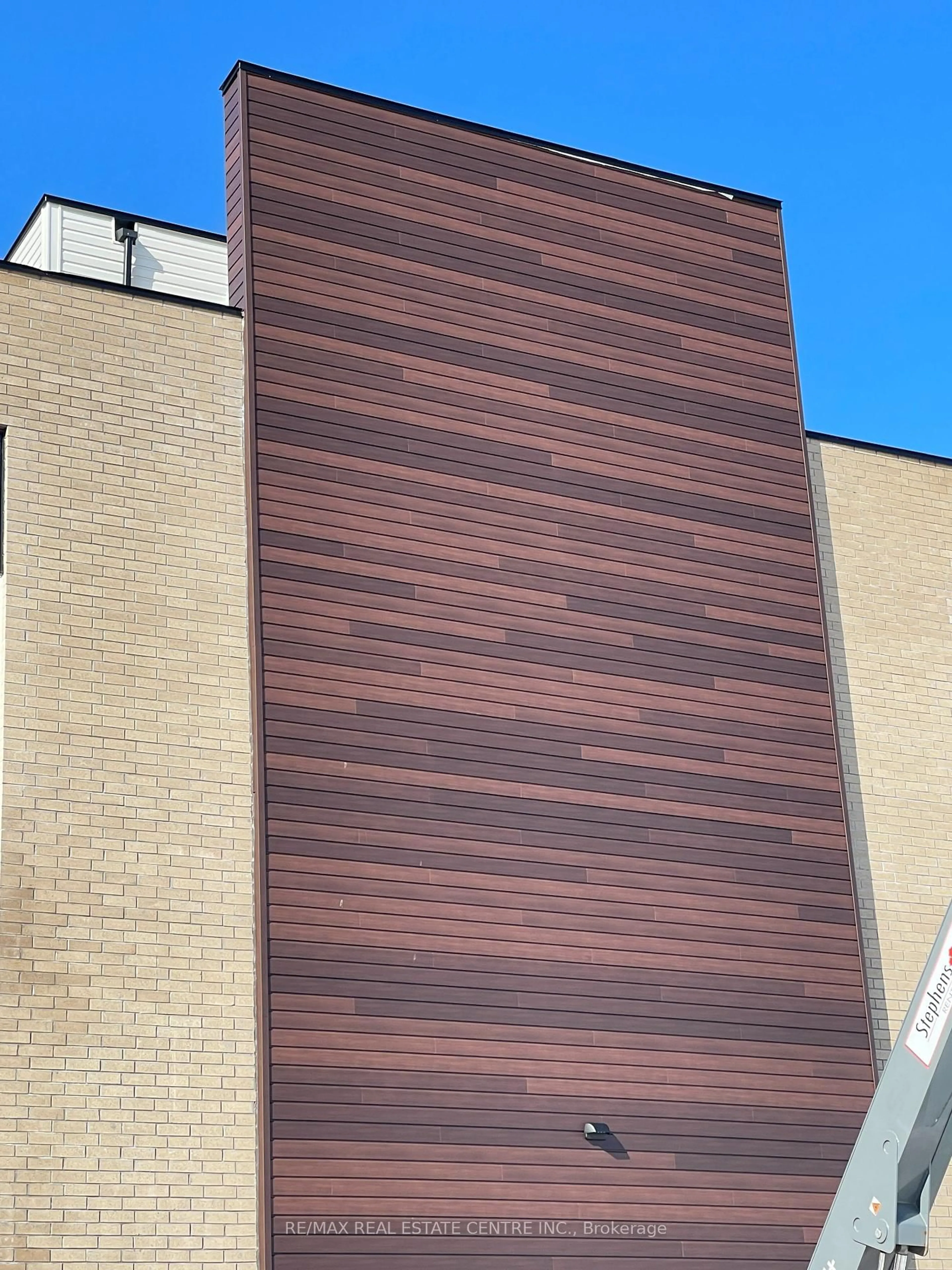 Unknown for 20 Palace St #G2, Kitchener Ontario N2E 0J3