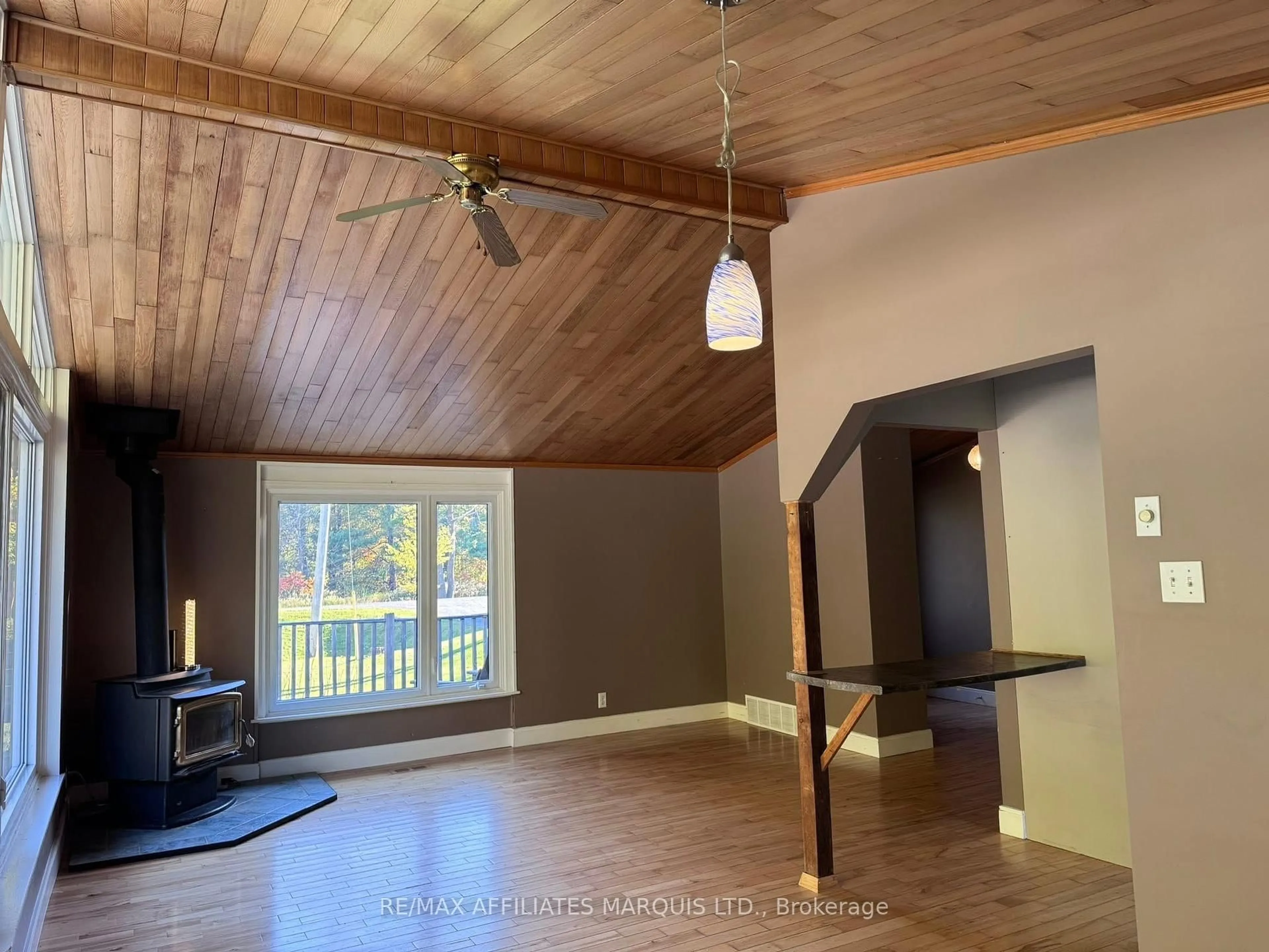 A pic of a room for 19391 County Rd 19 Rd, South Glengarry Ontario K0C 2J0