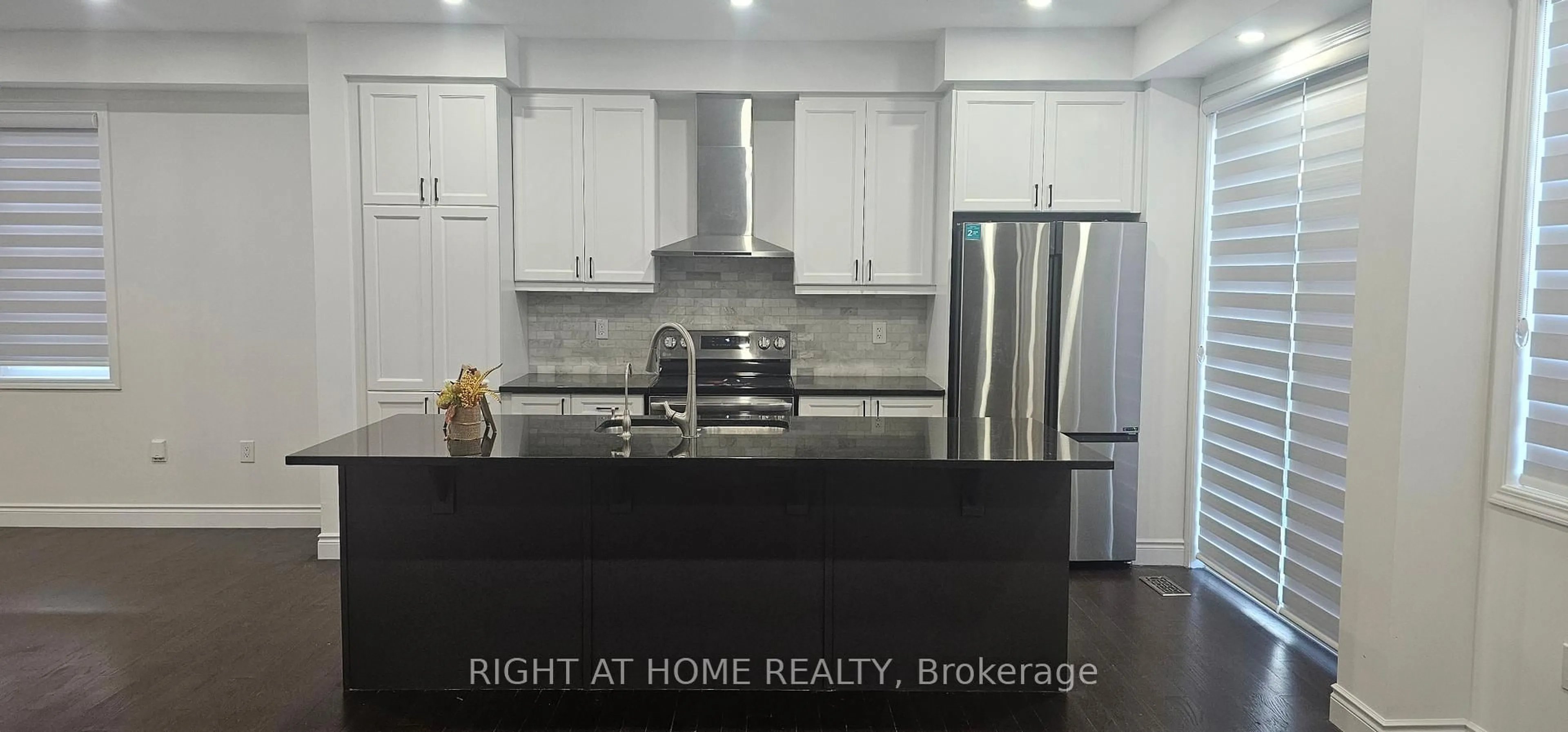 Open concept kitchen, unknown for 55 Watermill St, Kitchener Ontario N2P 0H4