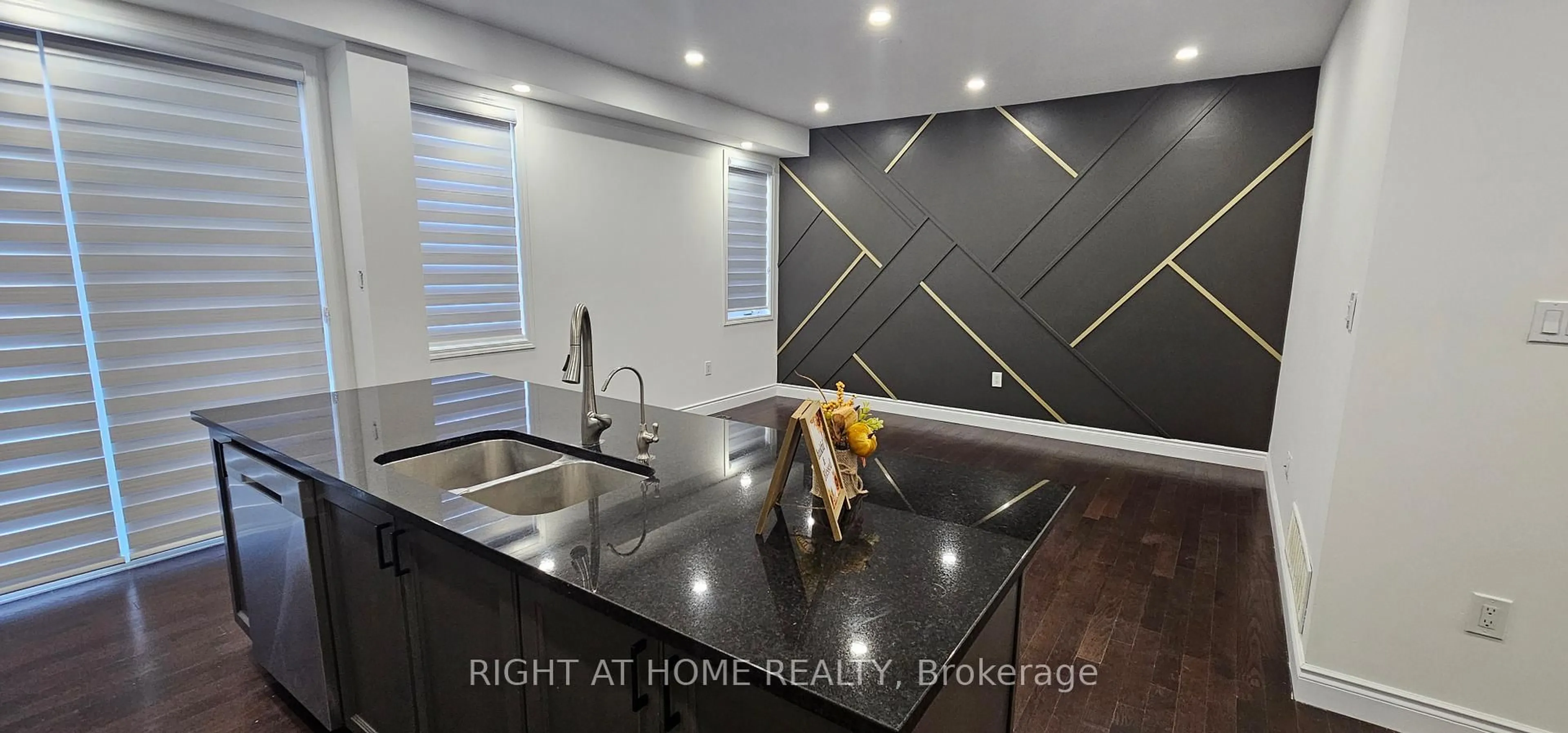Open concept kitchen, unknown for 55 Watermill St, Kitchener Ontario N2P 0H4