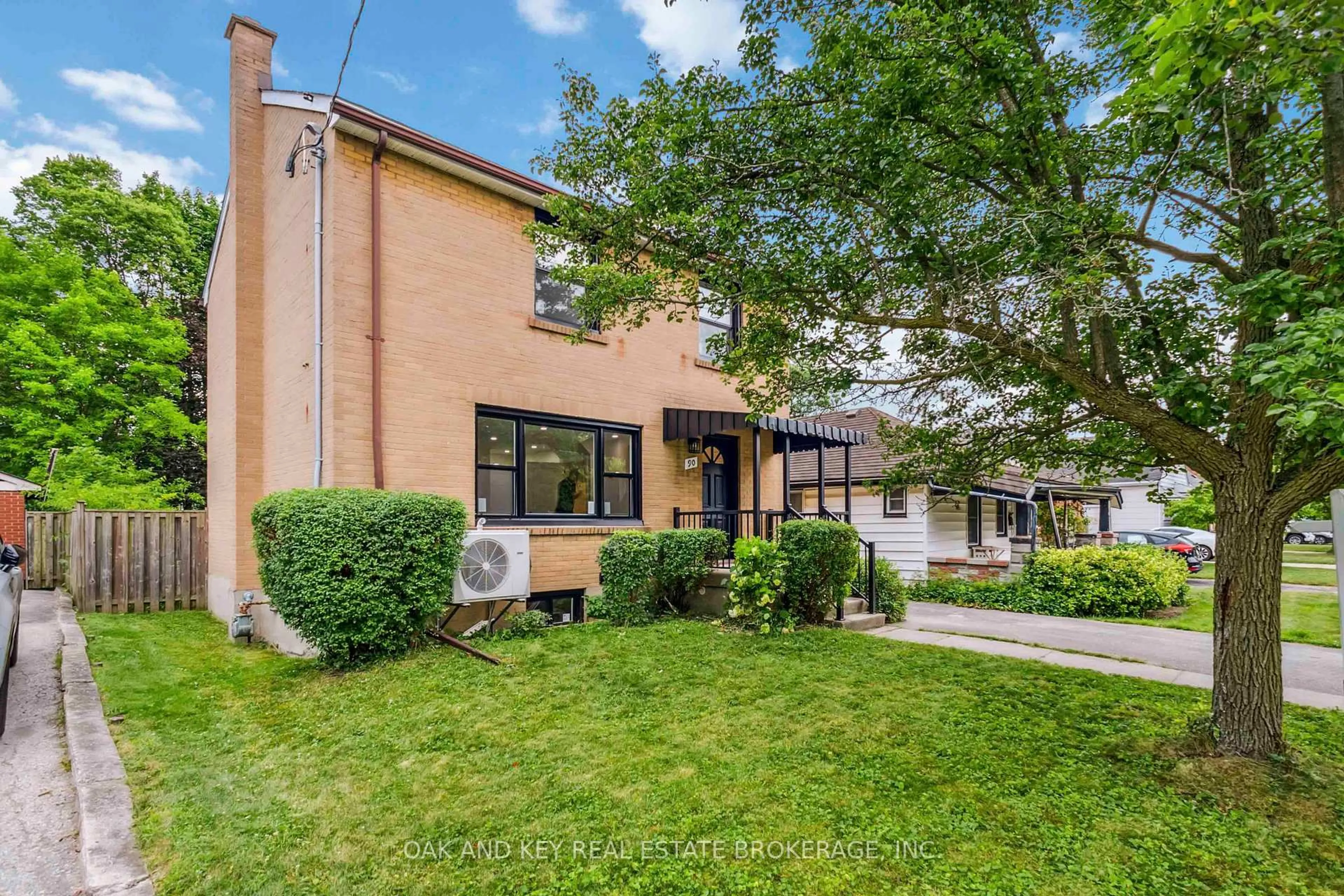 Home with brick exterior material, street for 90 Jacqueline St, London South Ontario N5Z 3P7