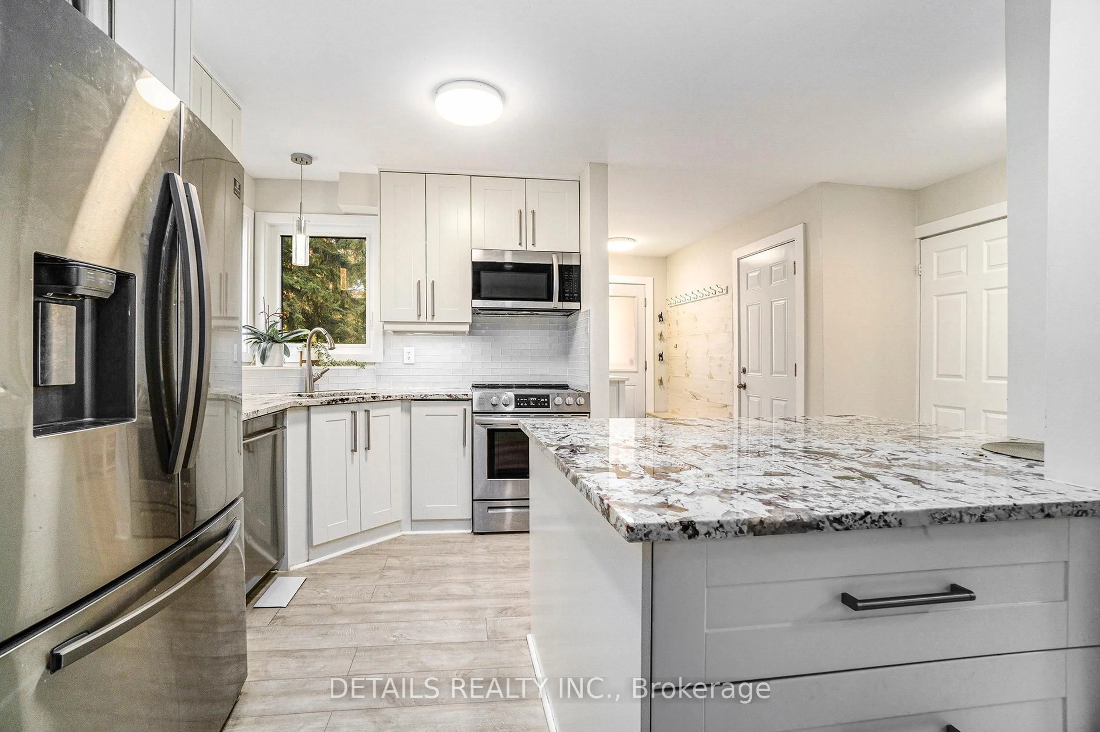 Open concept kitchen, ceramic/tile floor for 13 Willowview Way, Ottawa Ontario K2J 2P7