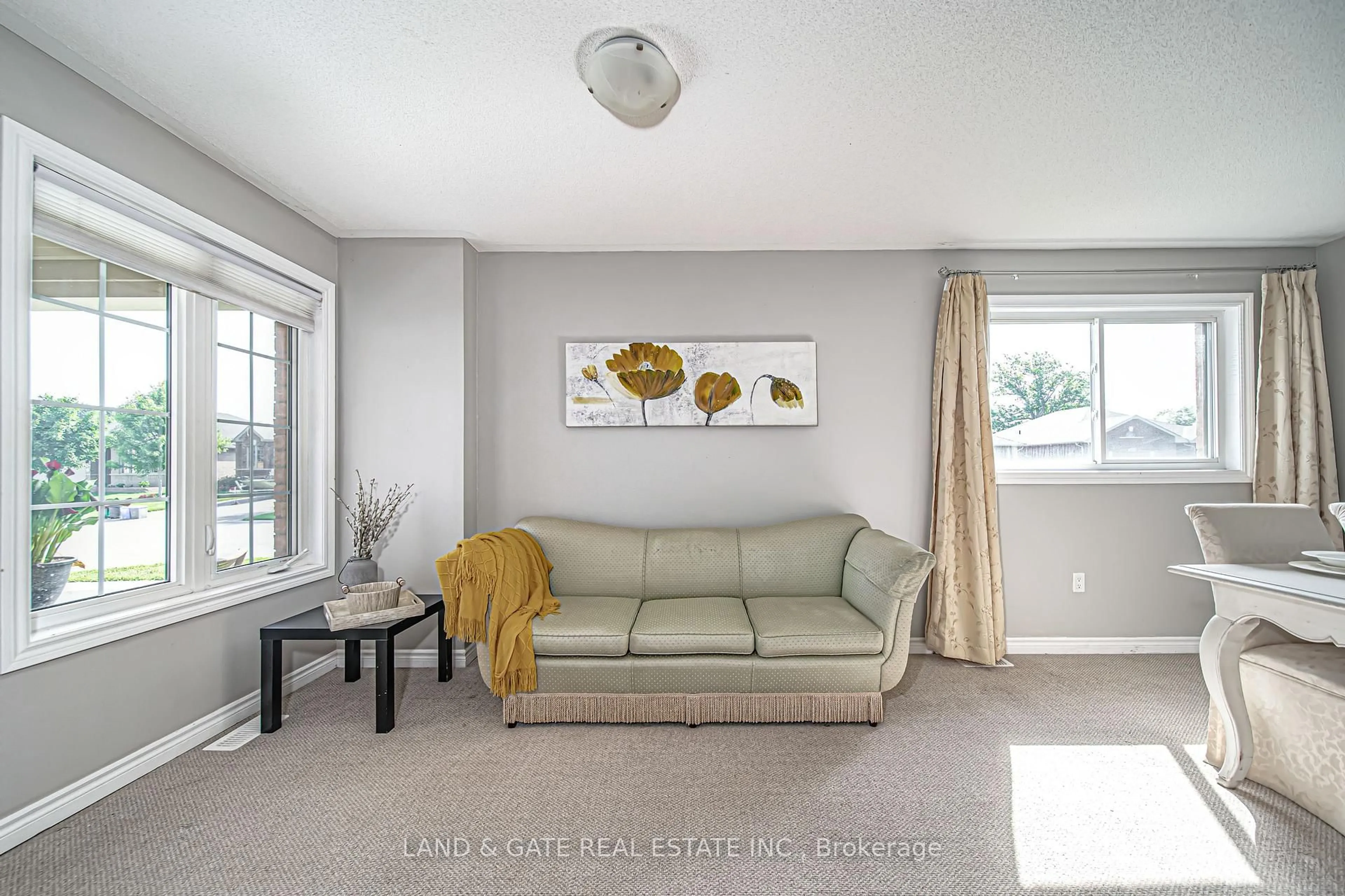 Living room with furniture, unknown for 2 Manchester Crt, Trent Hills Ontario K0L 1Y0
