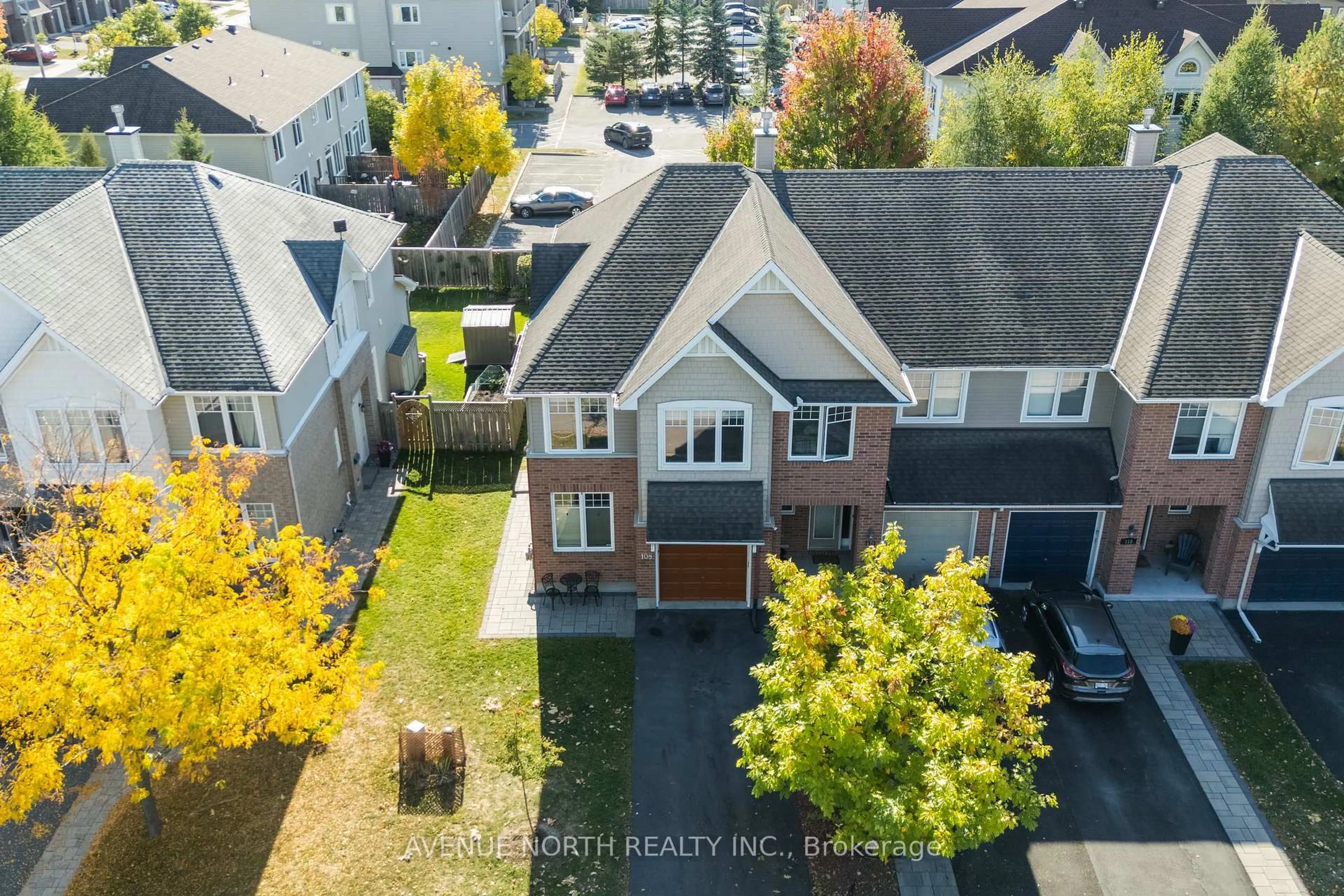 A pic from outside/outdoor area/front of a property/back of a property/a pic from drone, street for 108 Hillman Marsh Way, Ottawa Ontario K1T 0B1