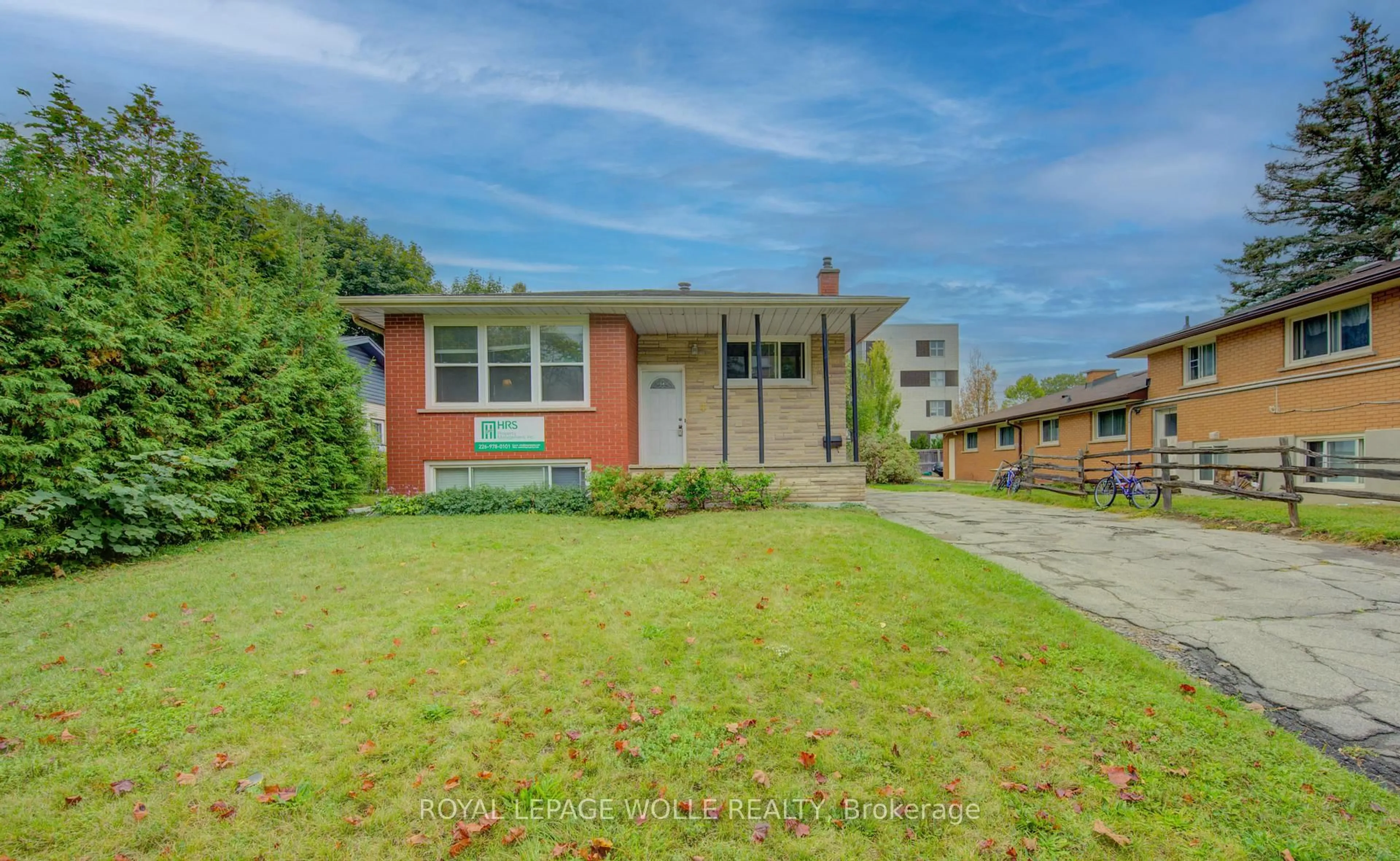 Home with brick exterior material, street for 4 Cardill Cres, Waterloo Ontario N2L 3Y6