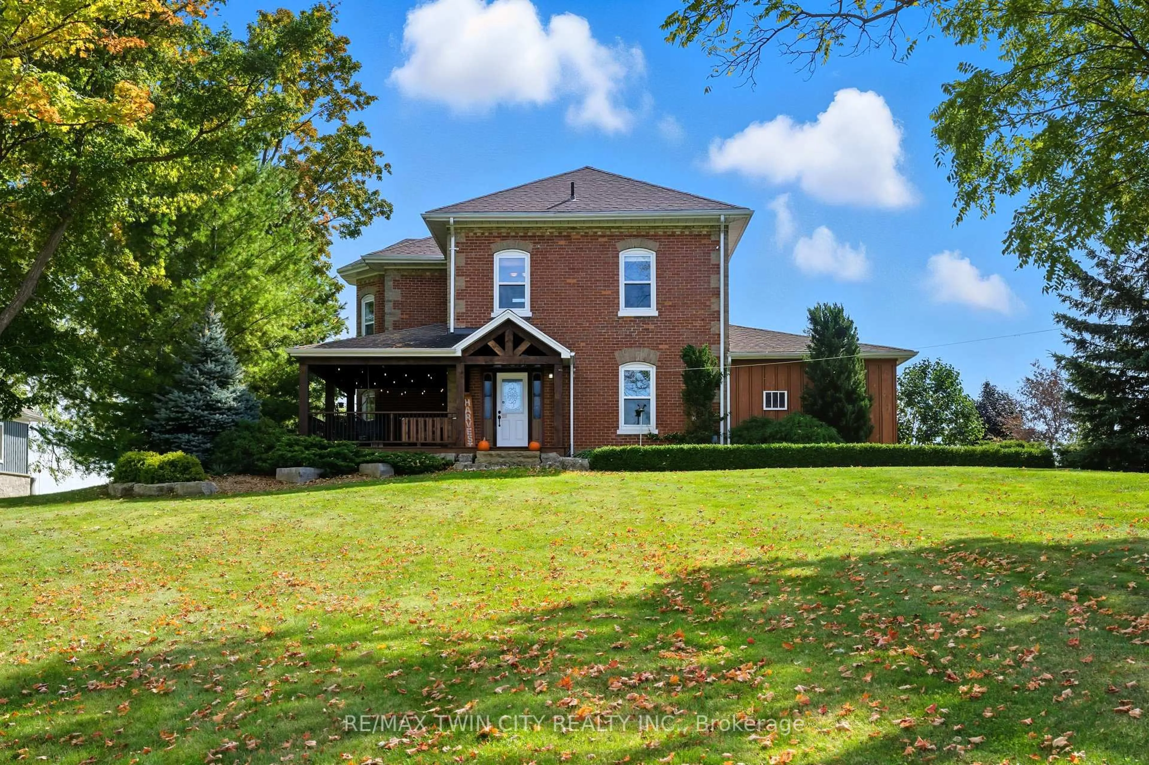 Home with brick exterior material, unknown for 286 #5 Highway, Brant Ontario N0E 1N0