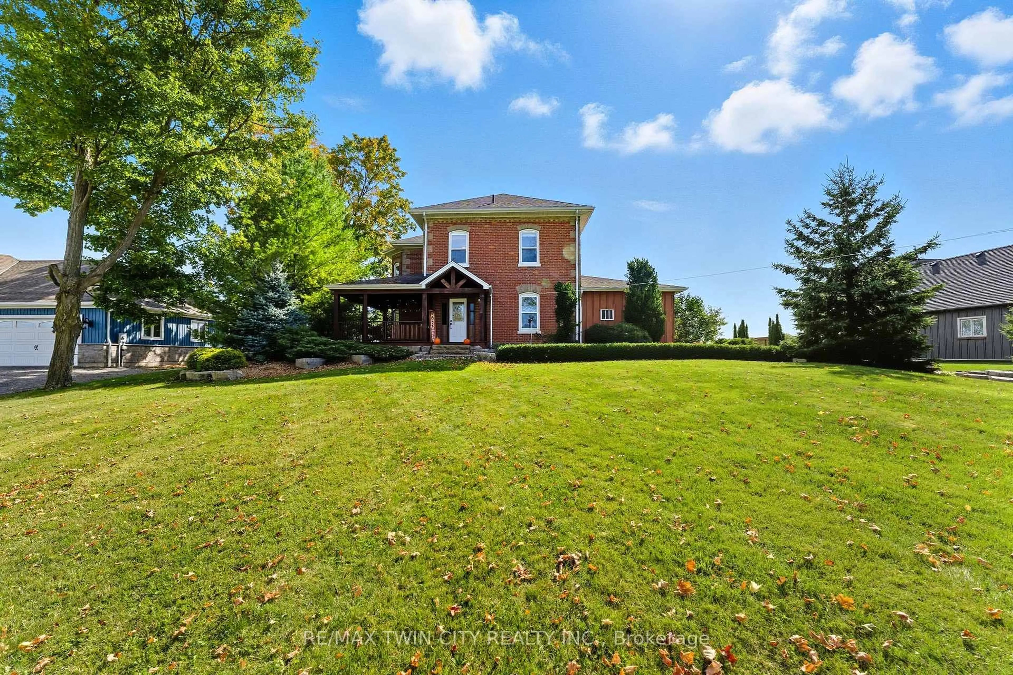 A pic from outside/outdoor area/front of a property/back of a property/a pic from drone, unknown for 286 #5 Highway, Brant Ontario N0E 1N0