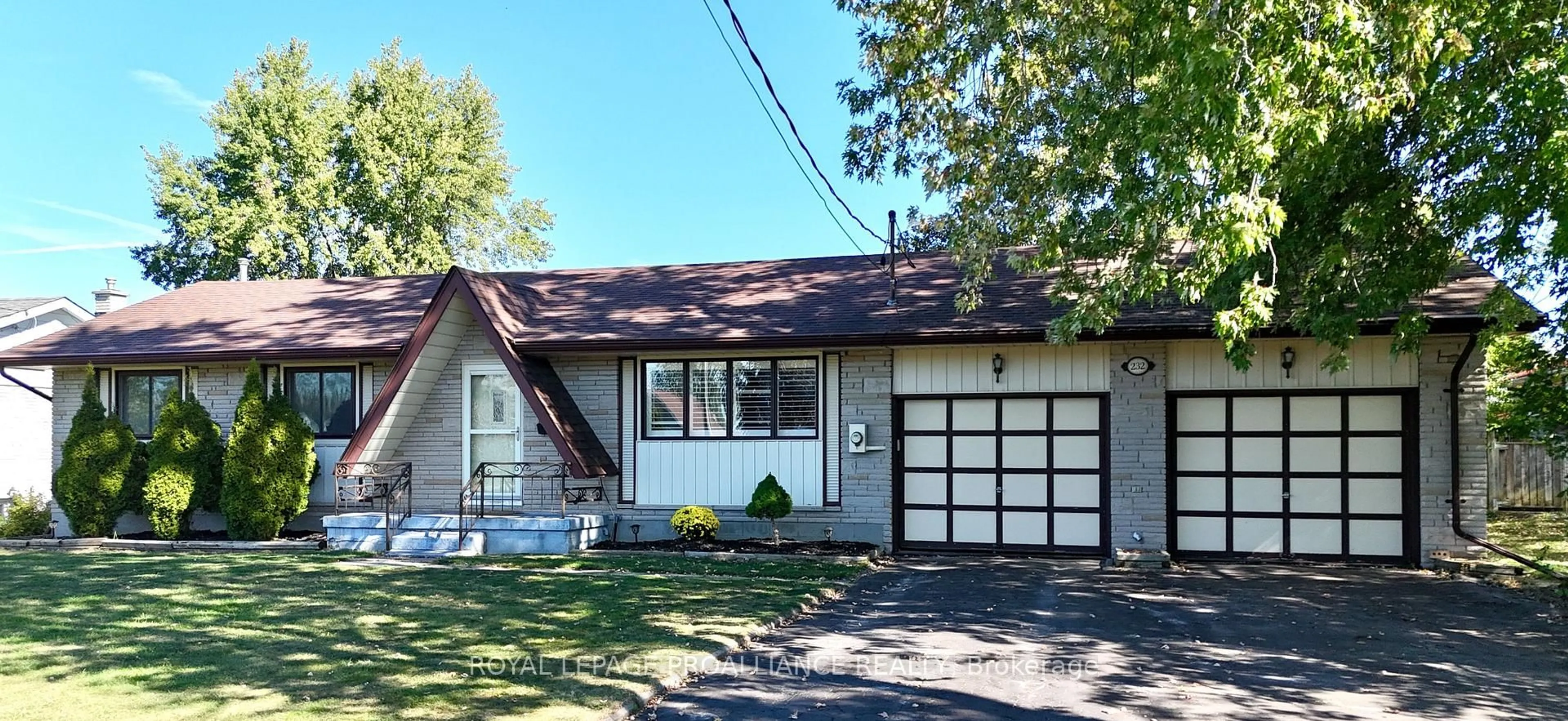 Home with vinyl exterior material, street for 232 Montrose Rd, Quinte West Ontario K8R 1A9