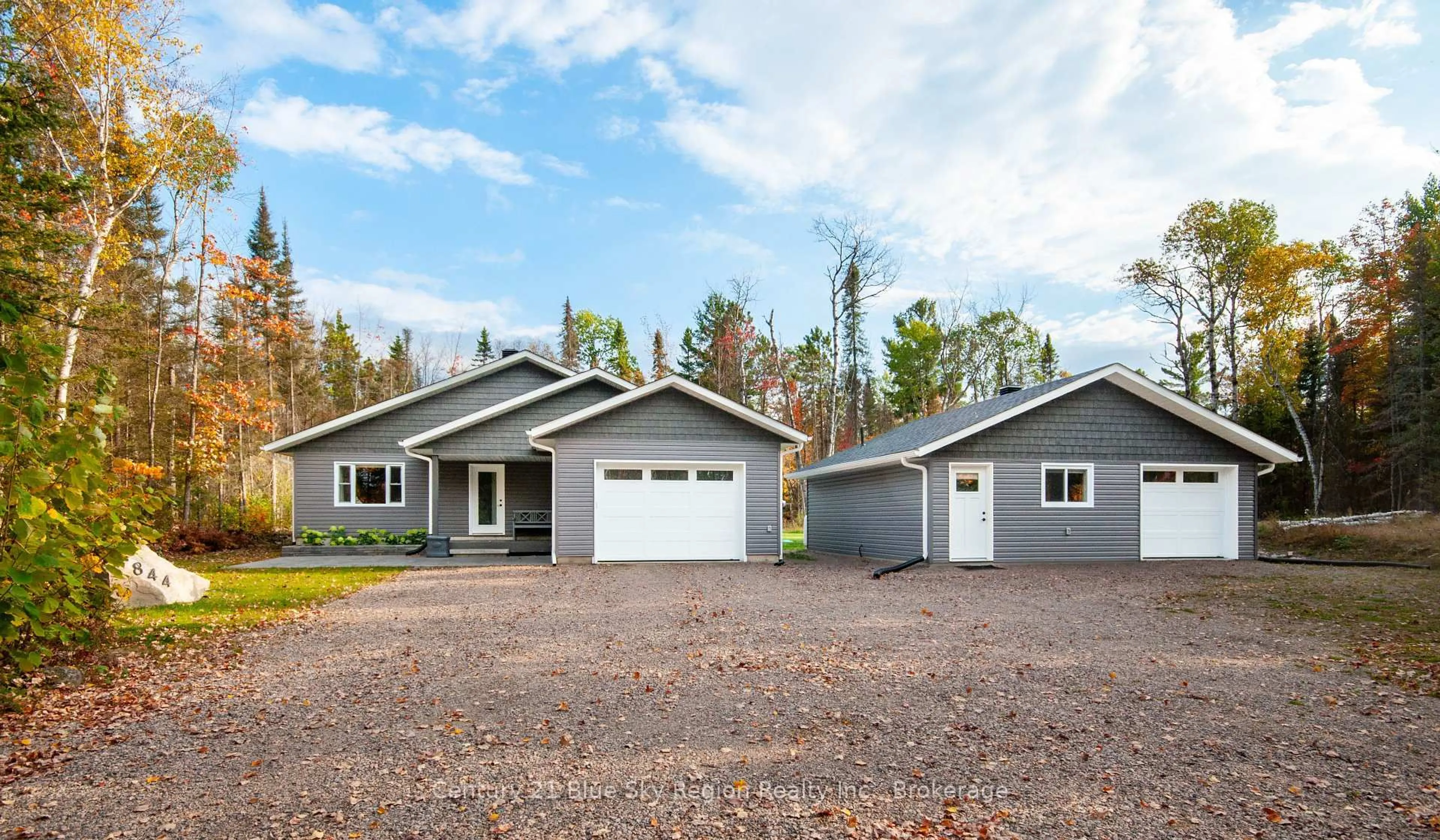 Home with vinyl exterior material, unknown for 844 Macpherson Dr, East Ferris Ontario P0H 1K0