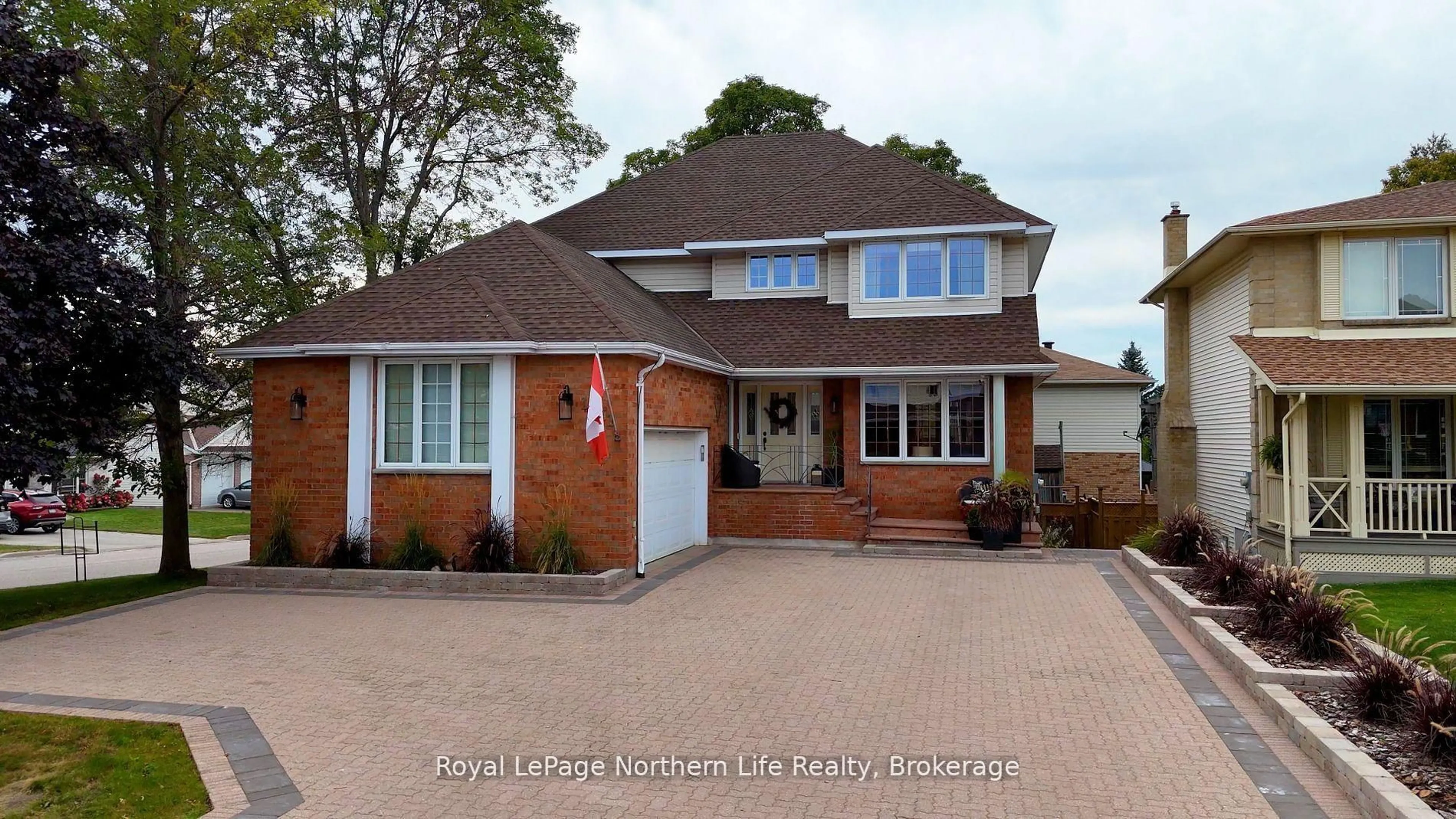 Home with brick exterior material, street for 1111 Lawson St, North Bay Ontario P1B 9H4