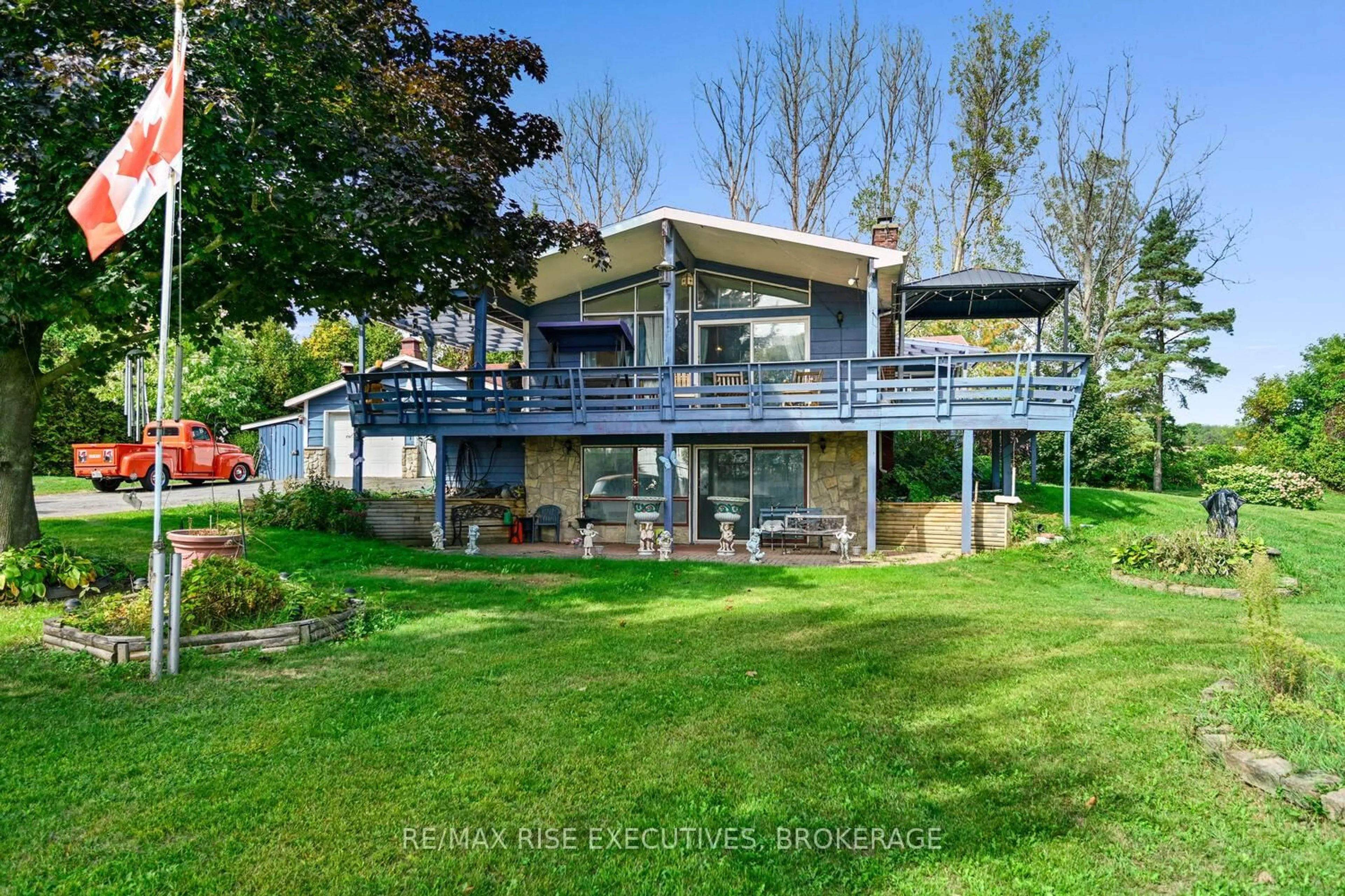 A pic from outside/outdoor area/front of a property/back of a property/a pic from drone, water/lake/river/ocean view for 1578 County Road 2, Rideau Lakes Ontario K0E 1T0