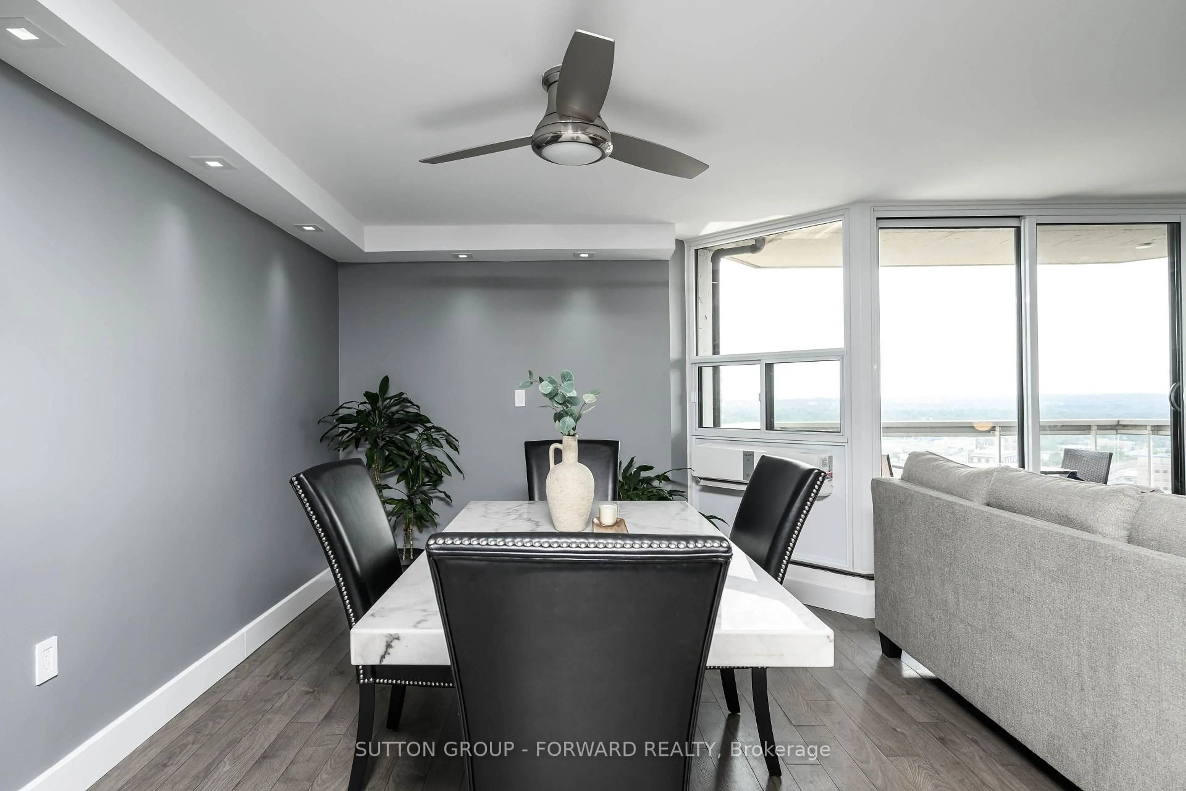 Dining room, unknown for 323 Colborne St #2701, London East Ontario N6B 3N8