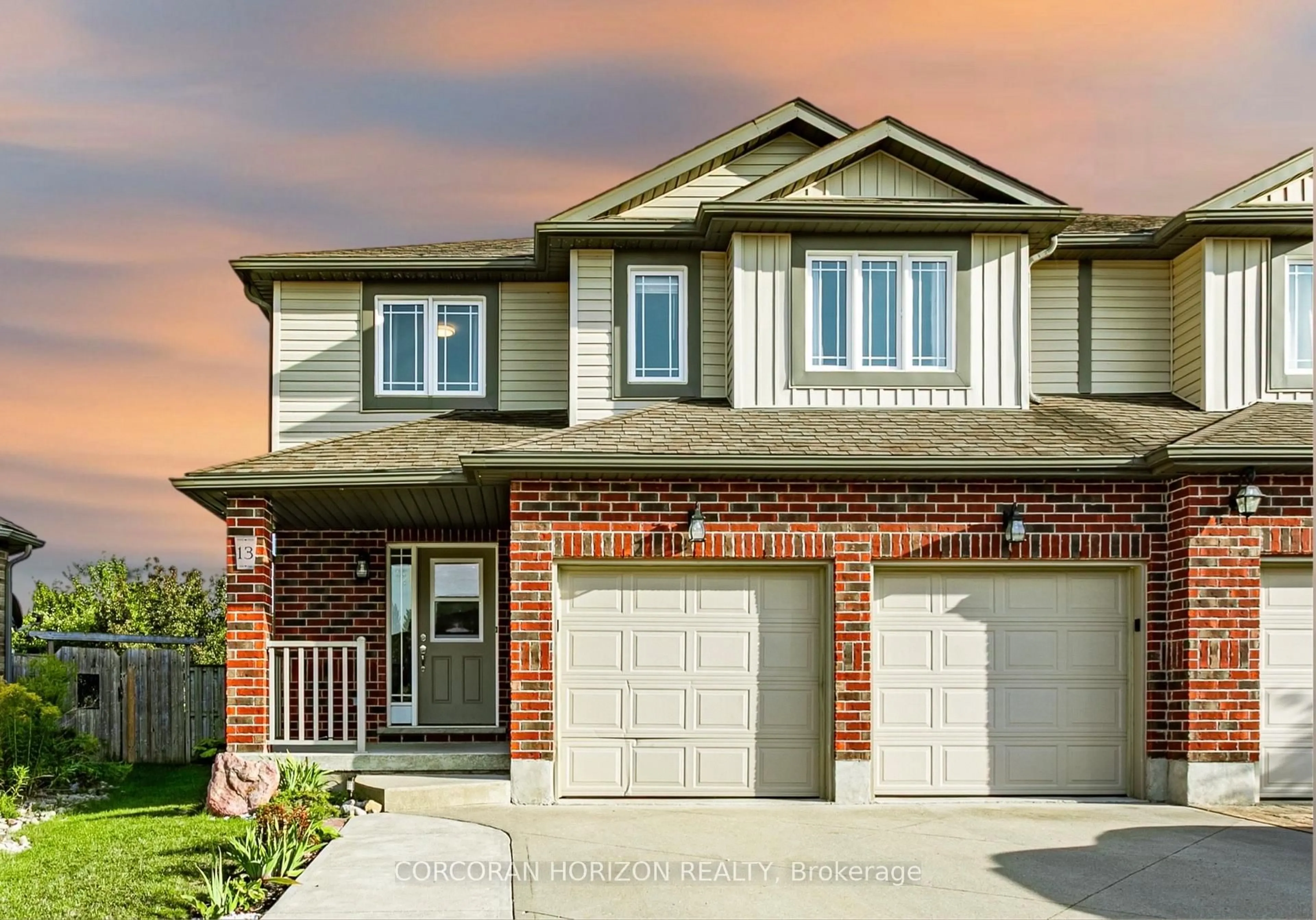 Home with brick exterior material, street for 13 Ridgewood Crt, Woodstock Ontario N4T 0E5