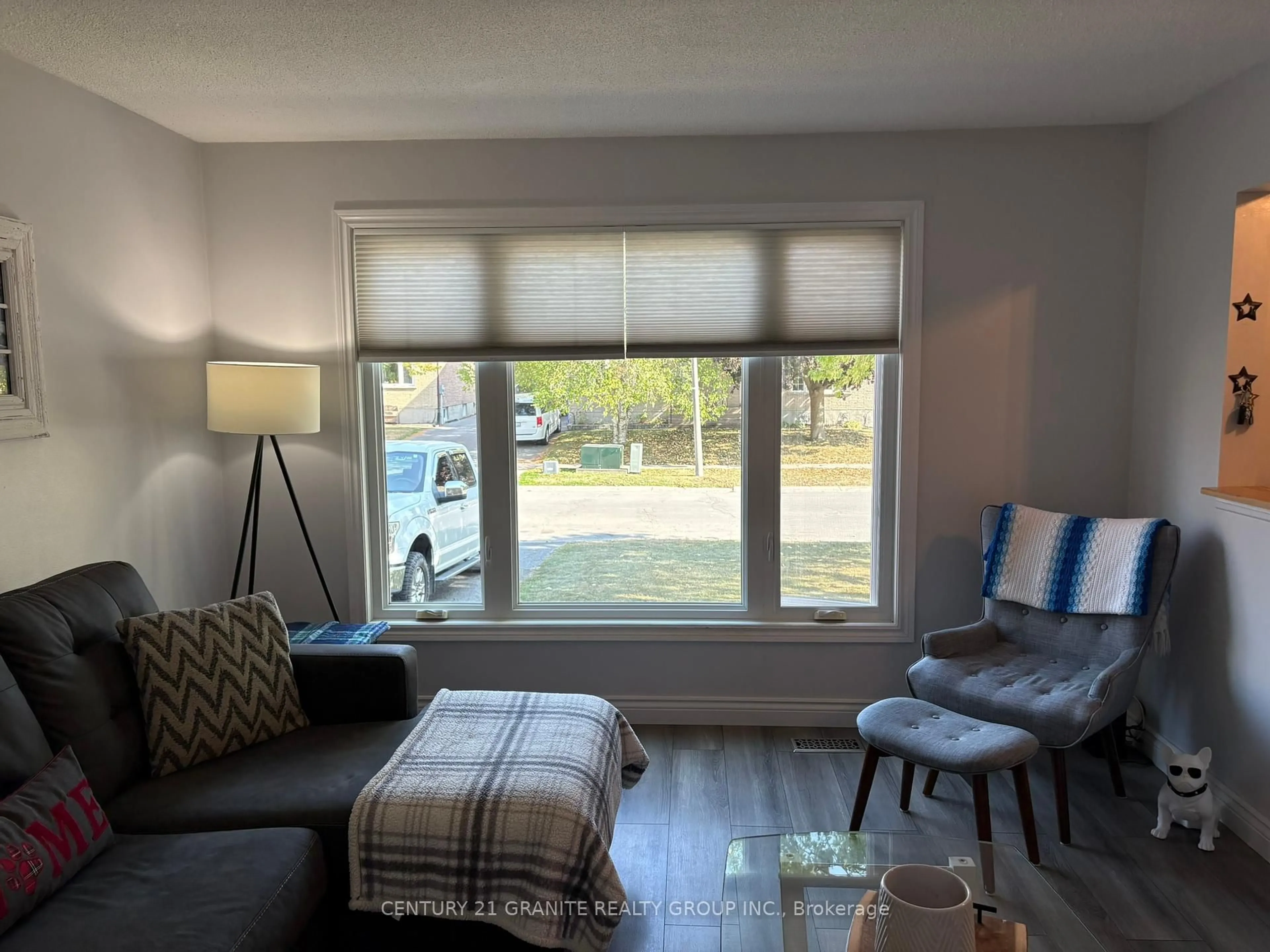 Living room with furniture, unknown for 1019 Sprucewood Cres, Kingston Ontario K7P 1N1