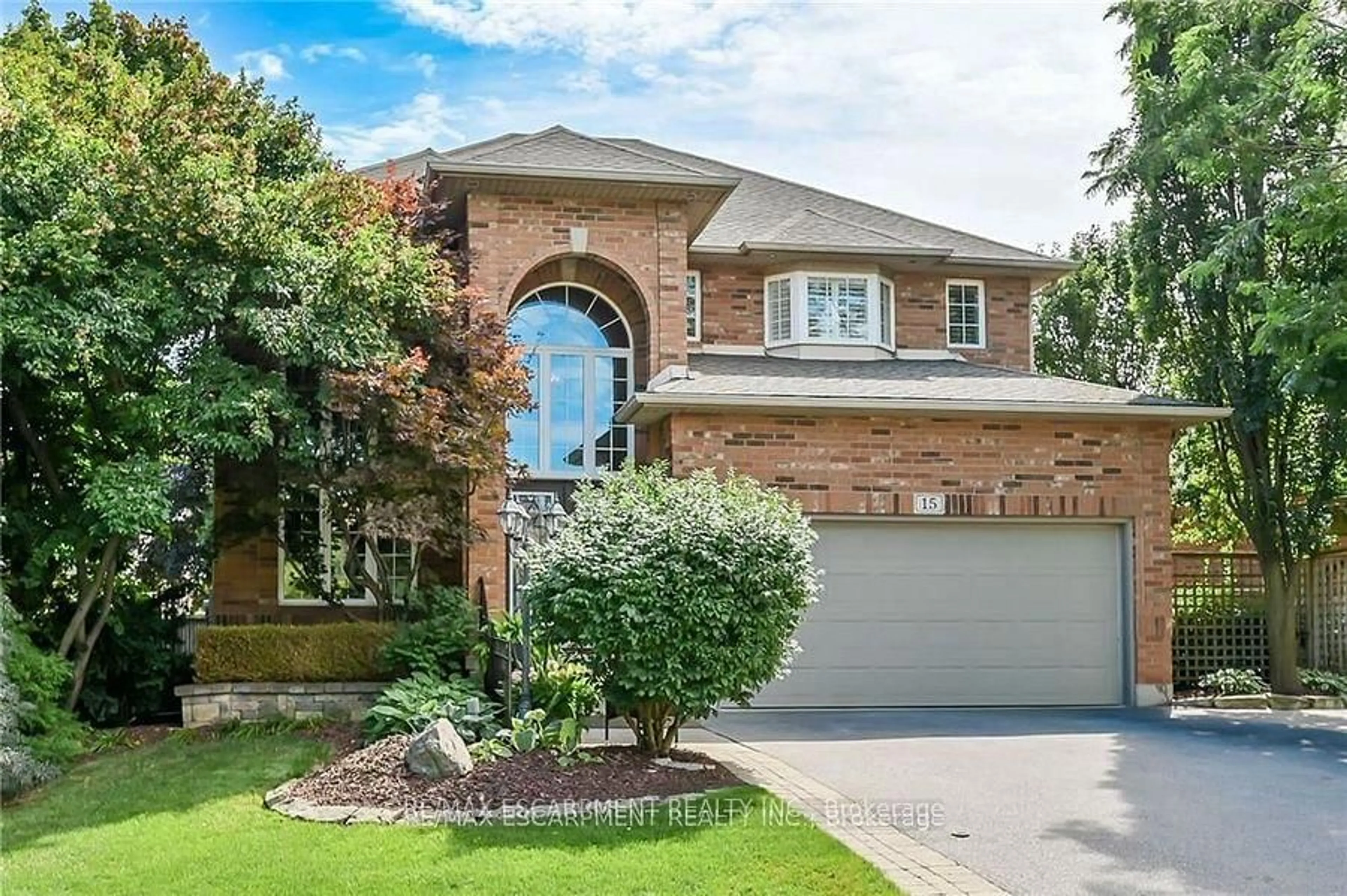 Home with brick exterior material, street for 15 Pelham Dr, Hamilton Ontario L9K 1L4