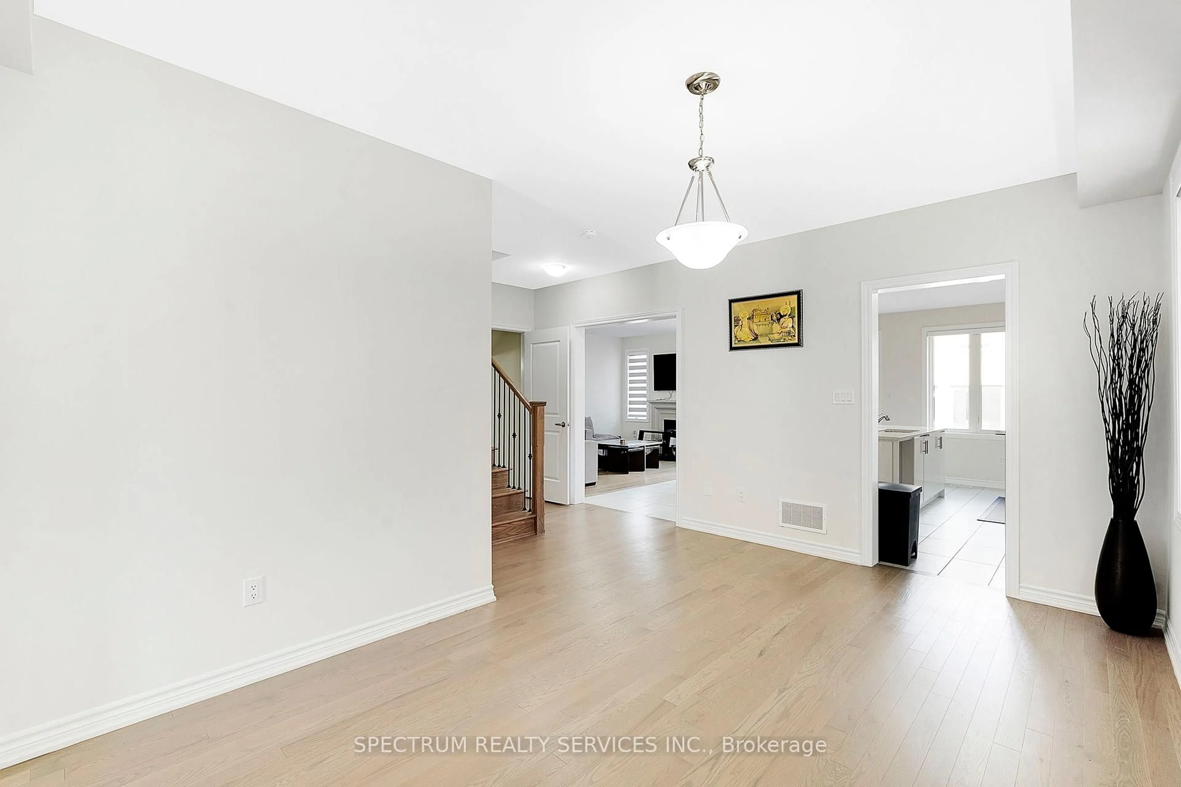 Unknown for 52 Granka St, Brantford Ontario N3T 0X5