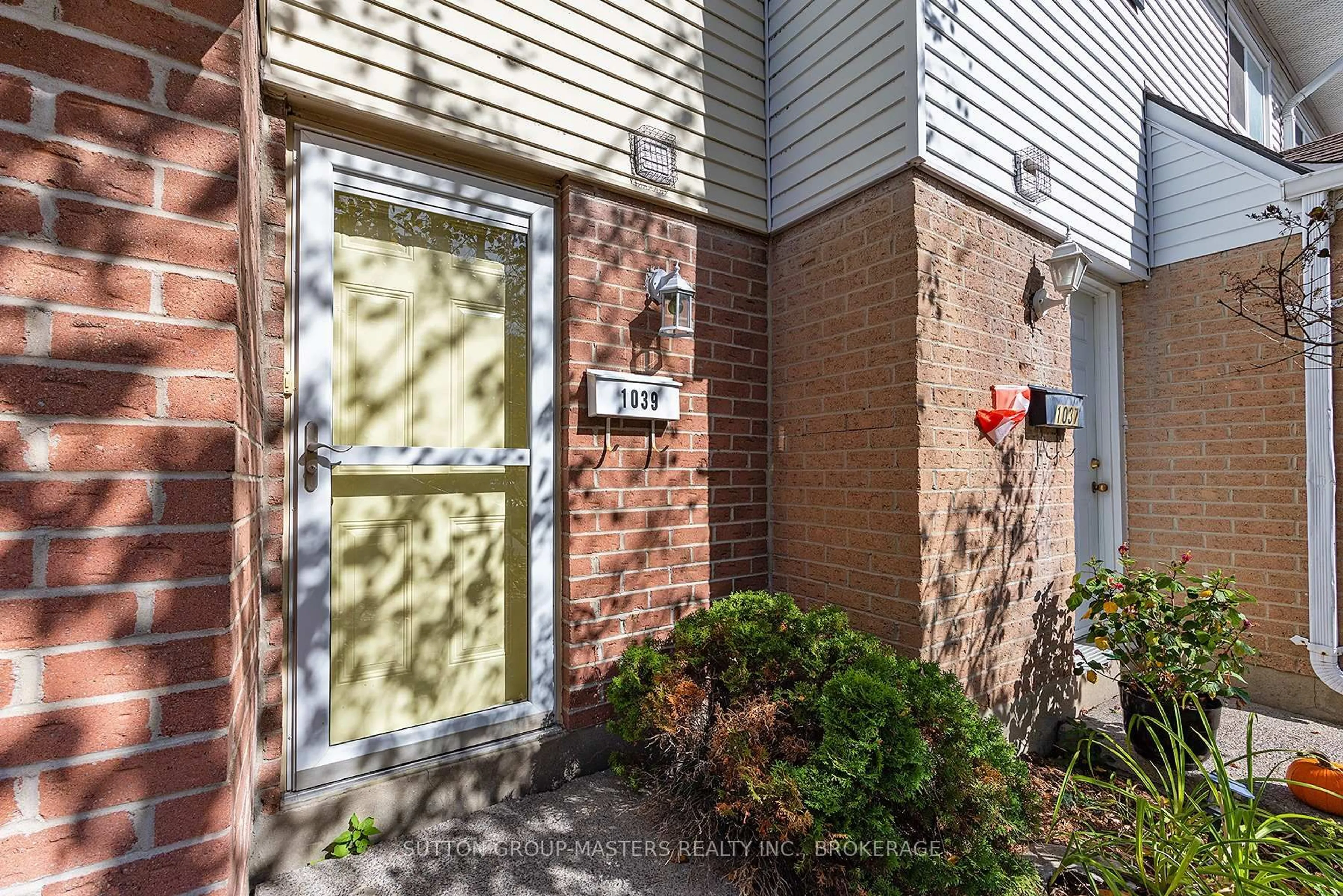 Unknown for 1039 Craig Lane #31, Kingston Ontario K7M 7R9