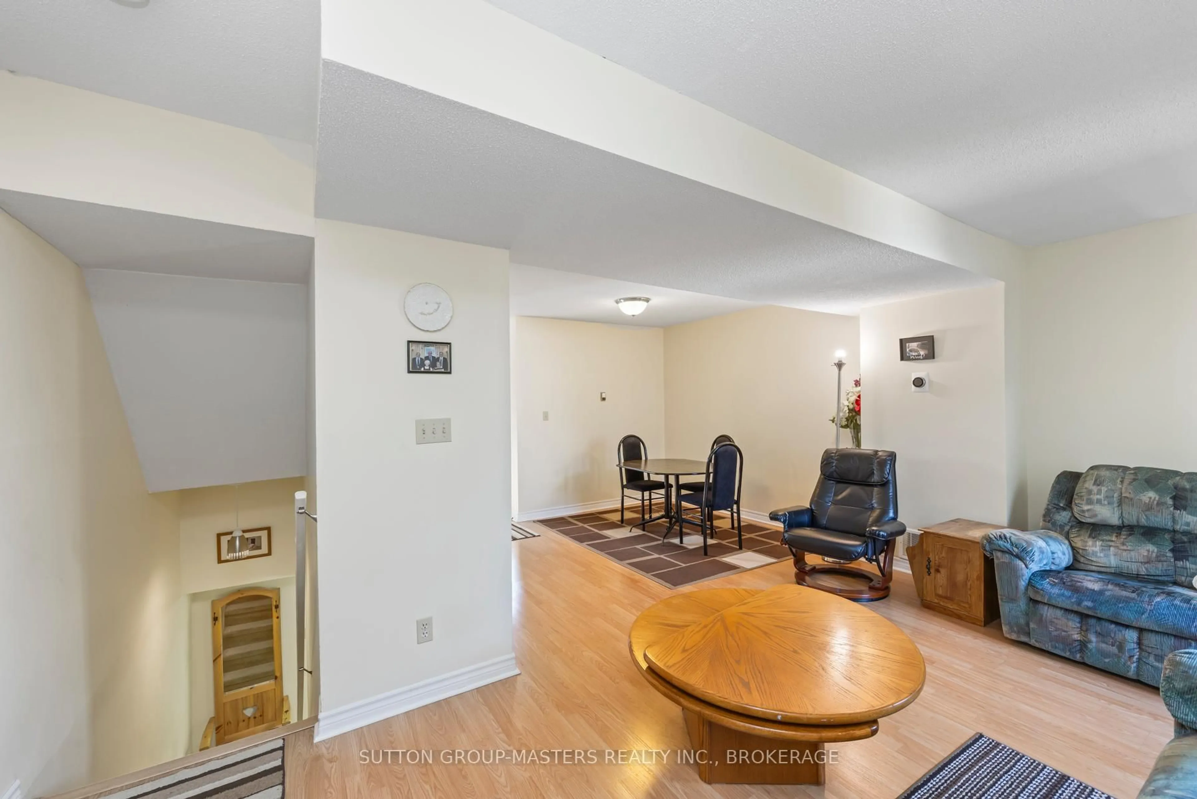 Unknown for 1039 Craig Lane #31, Kingston Ontario K7M 7R9