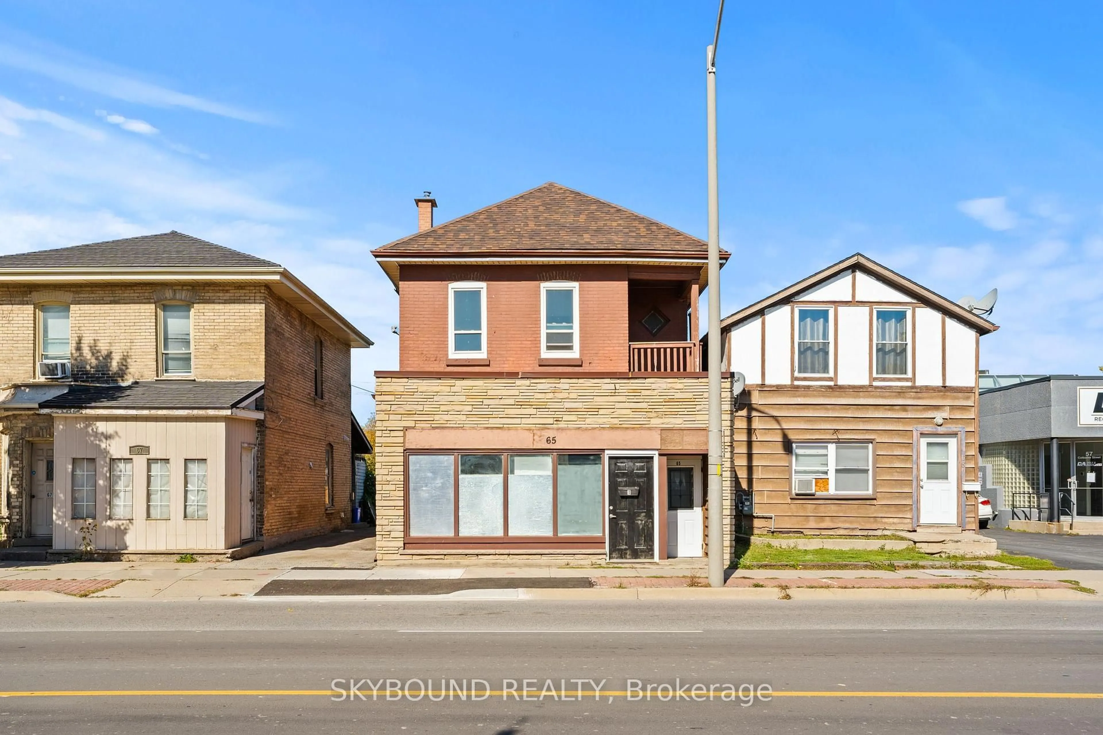 Home with brick exterior material, street for 65 Colborne St, Brant Ontario N3T 1K6