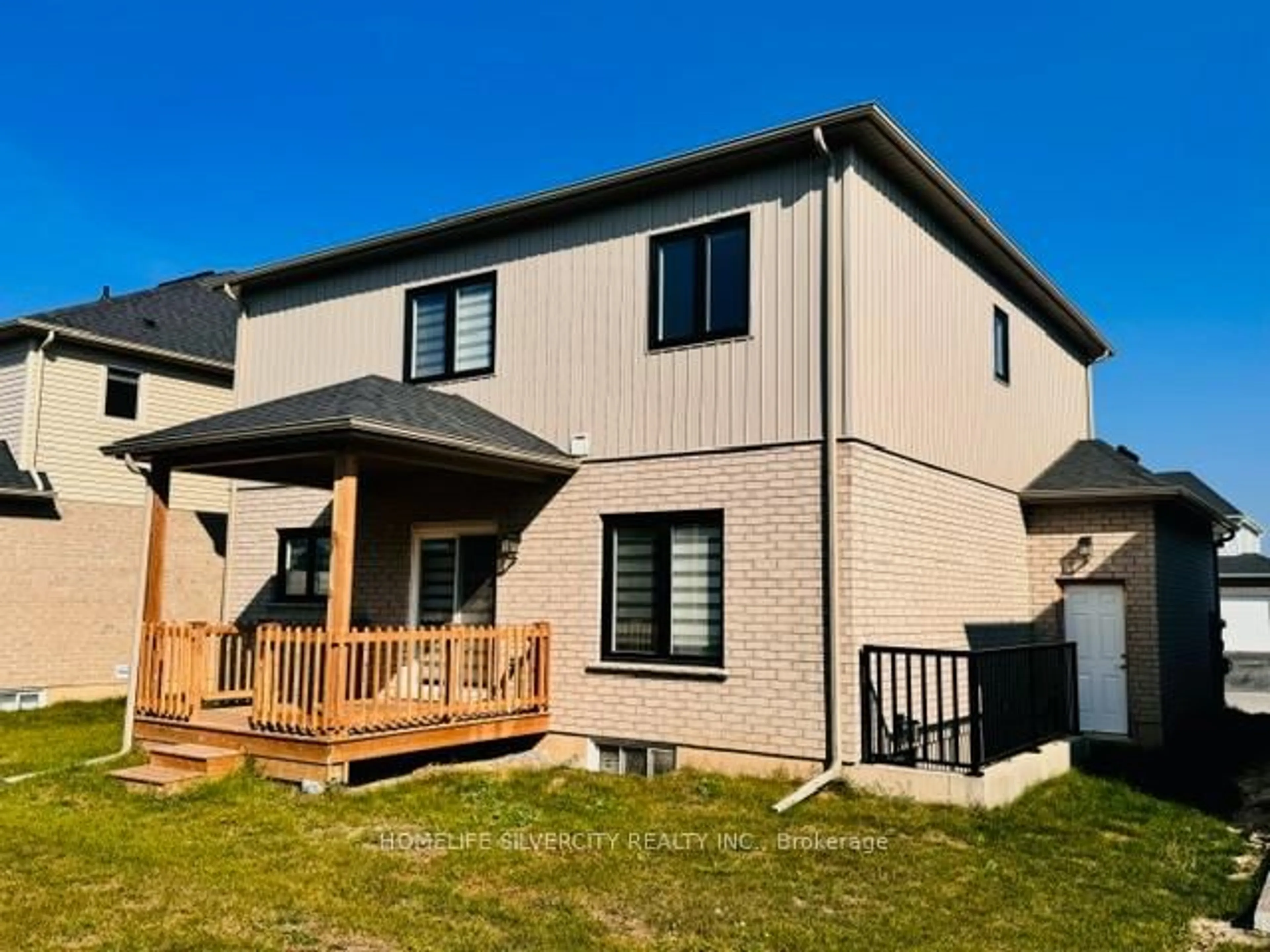 Unknown for 27 Autumn Ave, Thorold Ontario L2V 0H2