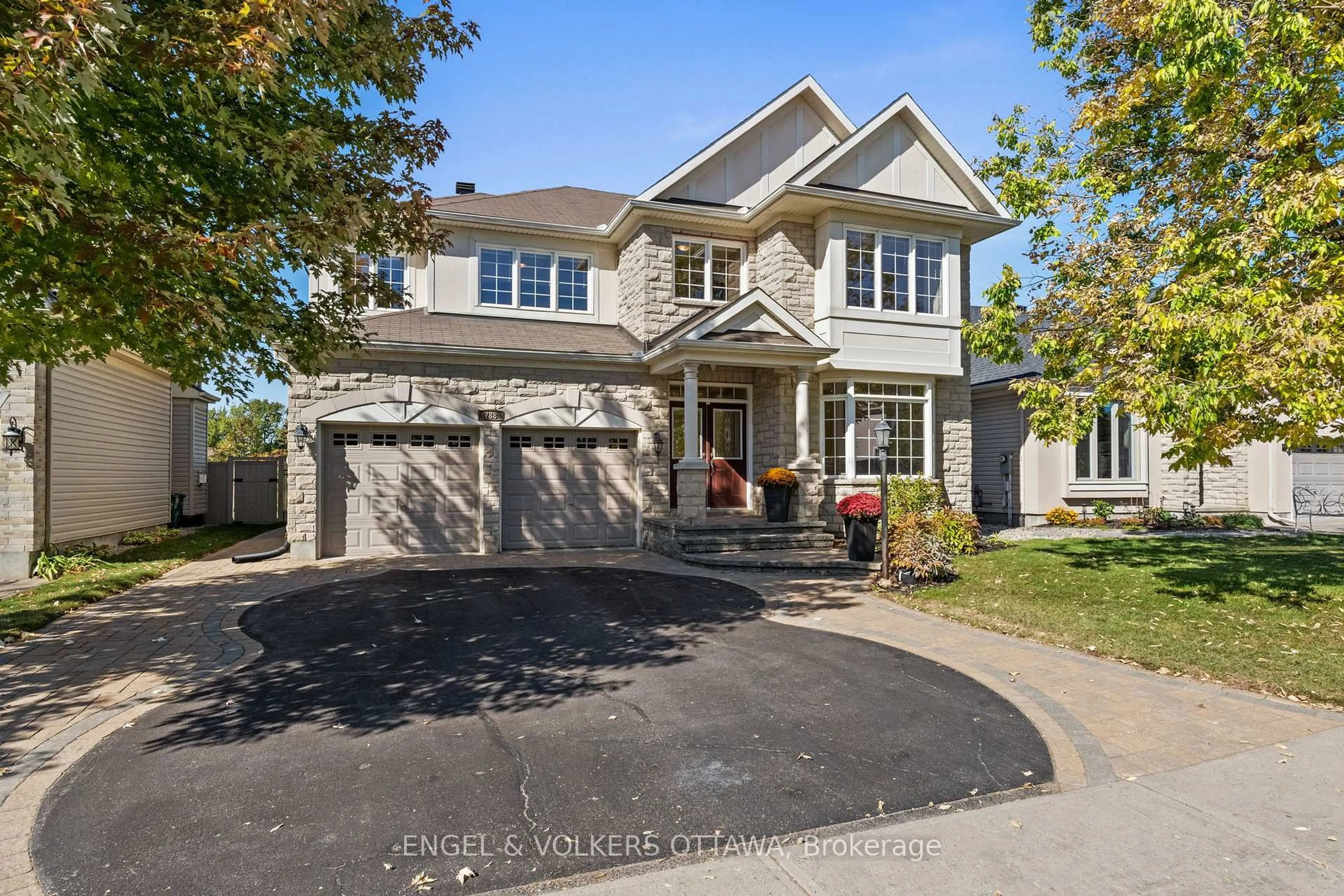 Unknown for 788 Kilbirnie Dr, Ottawa Ontario K2J 0M4