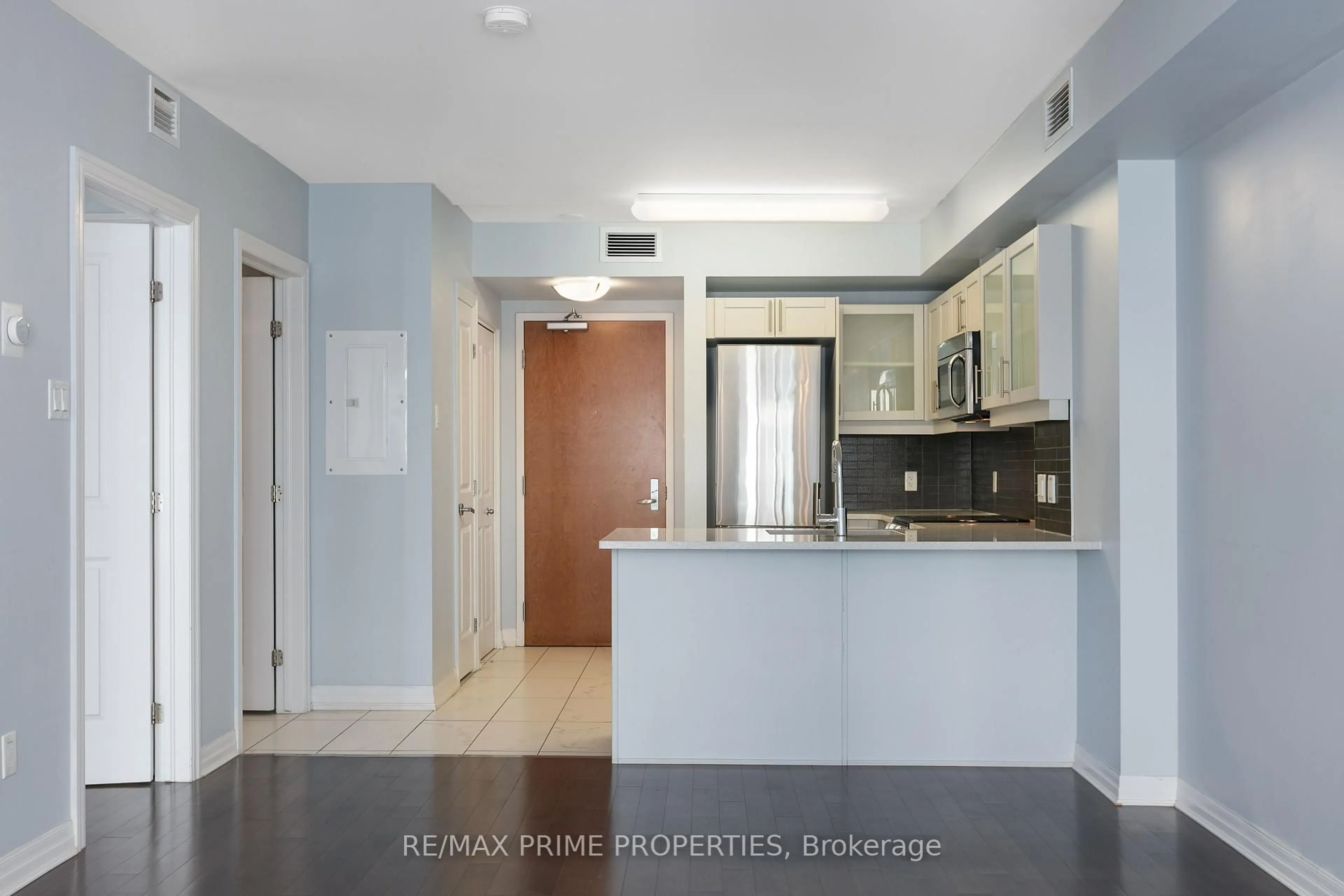 Unknown for 195 Besserer St #1306, Ottawa Ontario K1N 0B6