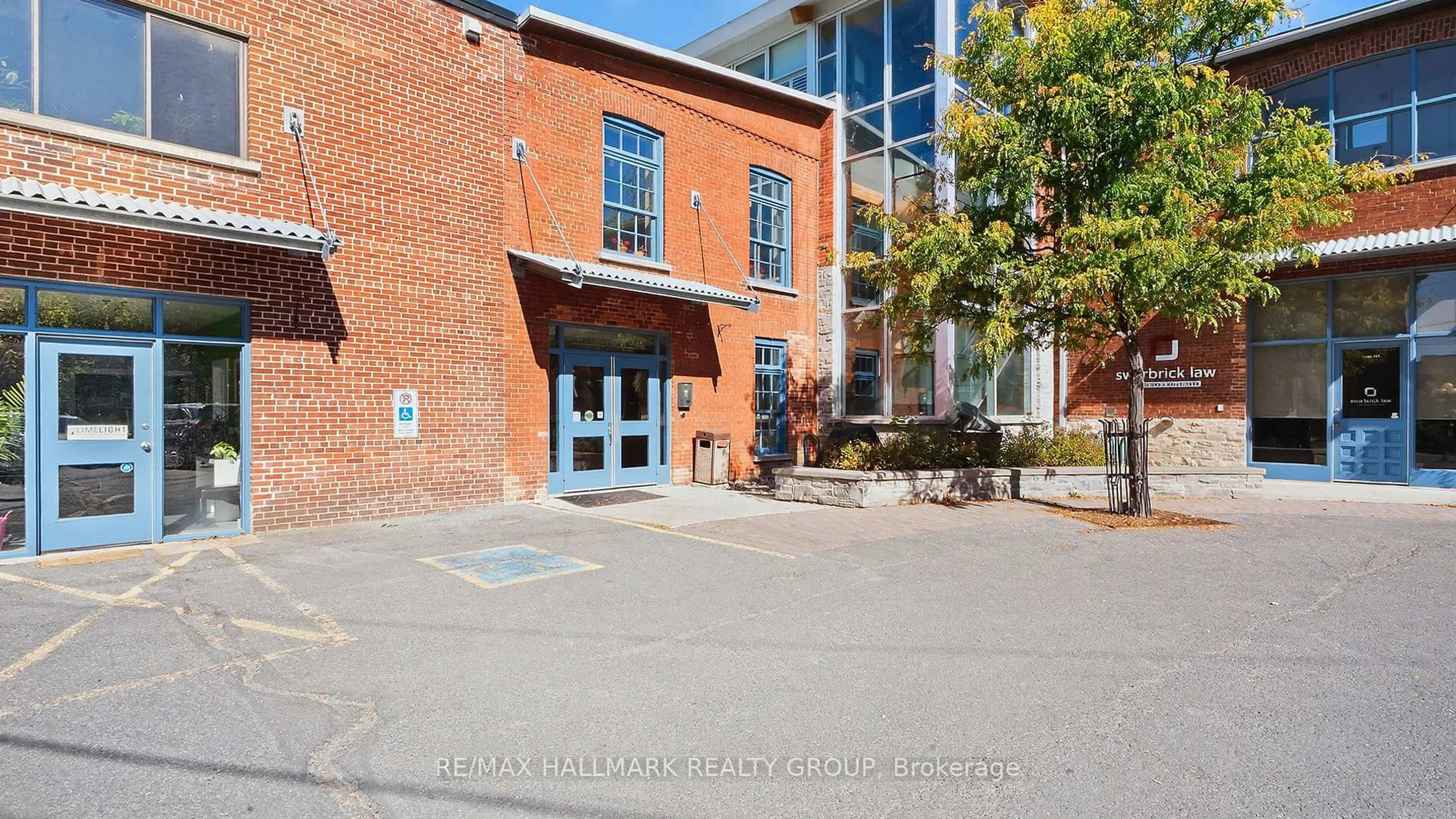 Unknown for 83 Little Bridge St #114, Almonte Ontario K0A 1A0