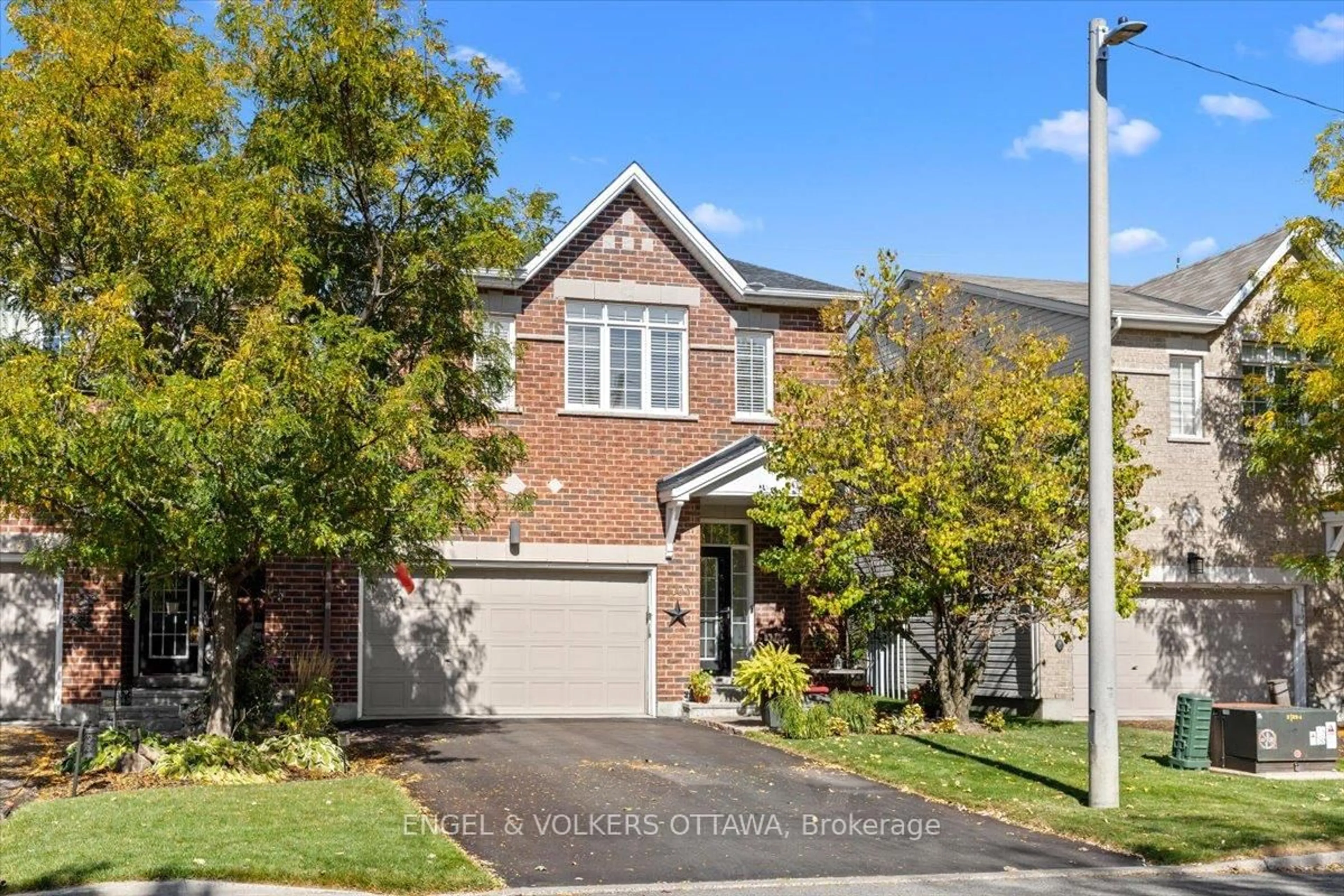 Home with brick exterior material, street for 1003 Markwick Cres, Ottawa Ontario K4A 4X5