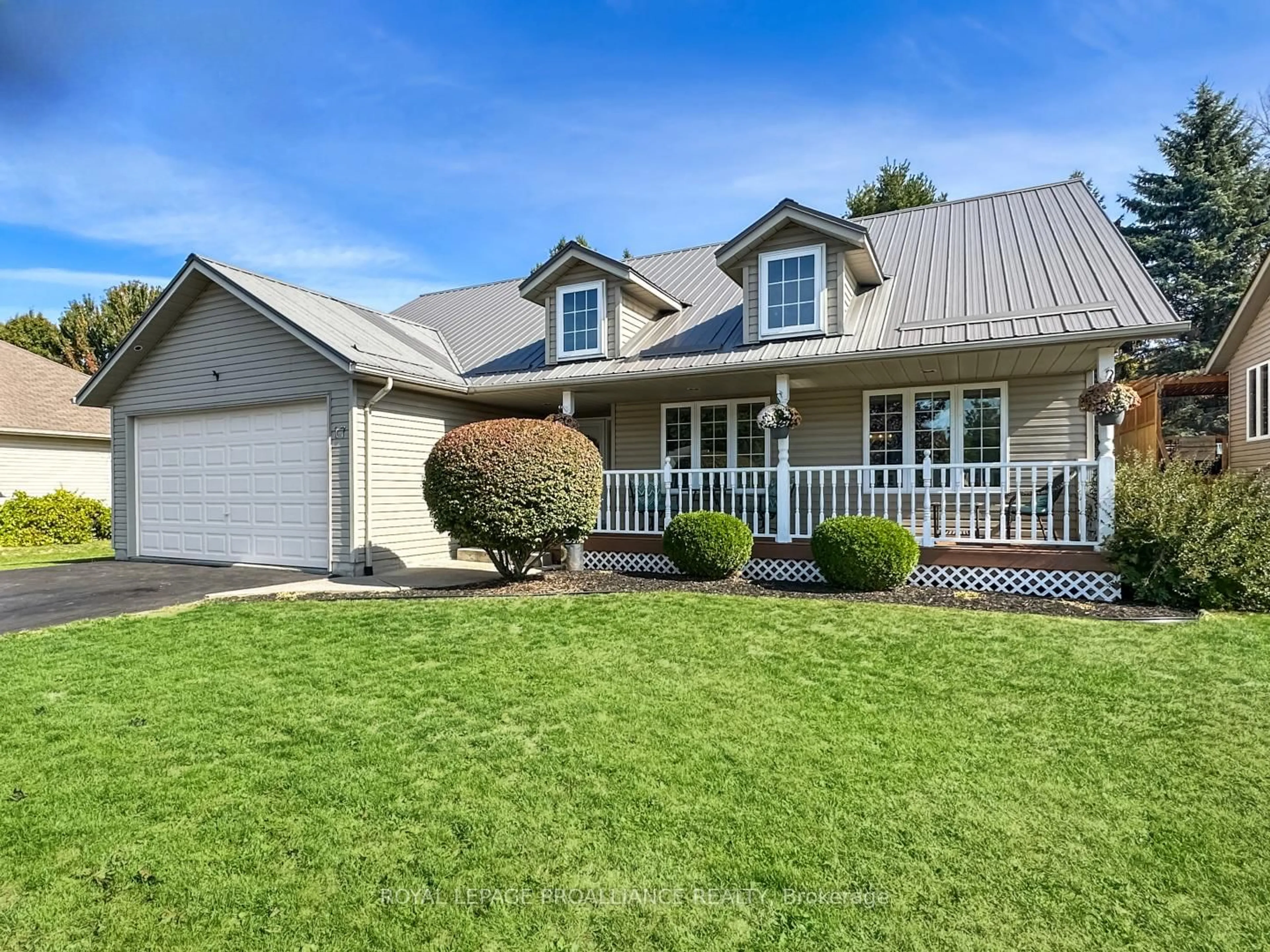 Home with vinyl exterior material, street for 17 Lucas Crt, Brighton Ontario K0K 1H0