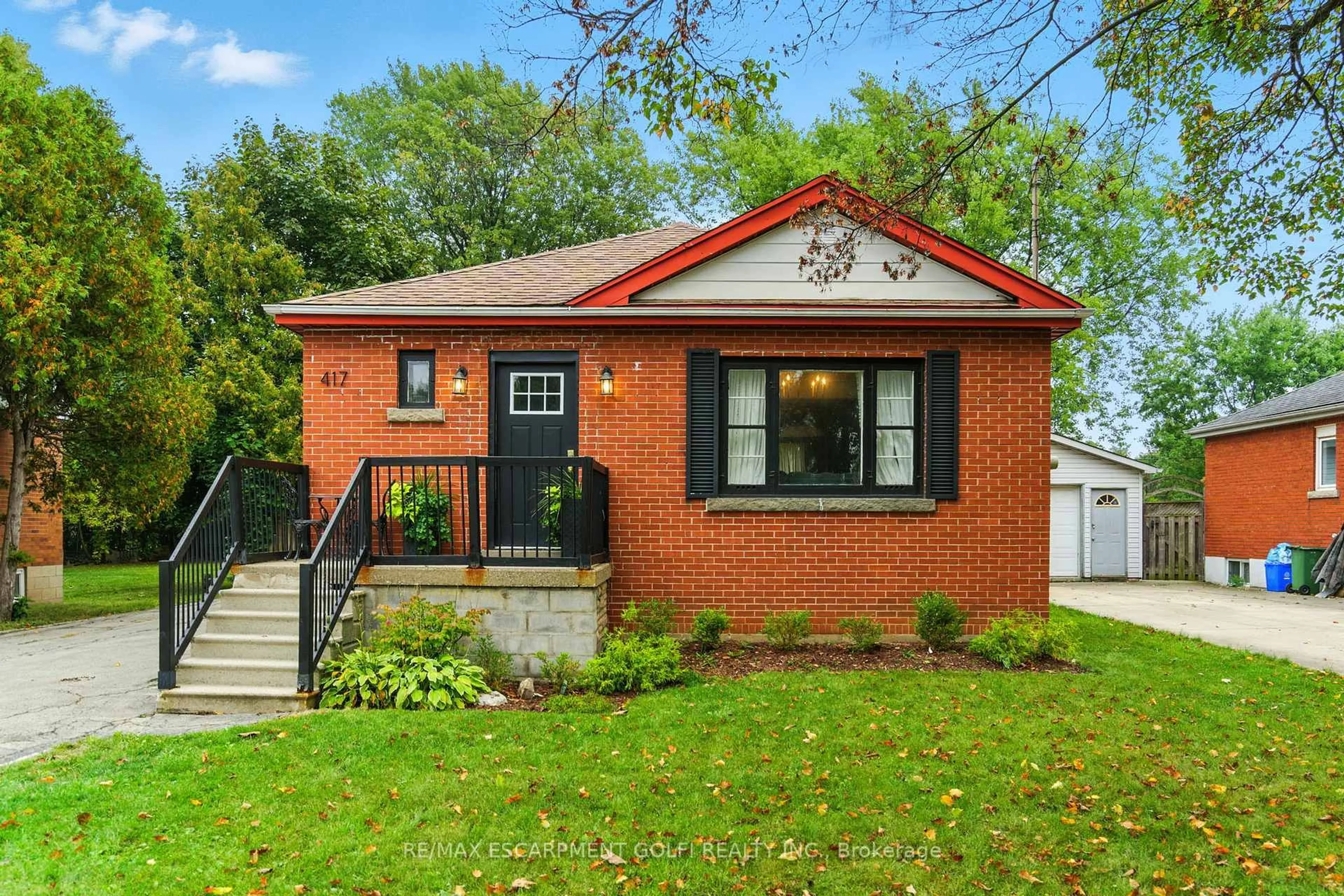 Home with brick exterior material, street for 417 East 37th St, Hamilton Ontario L8V 4B7