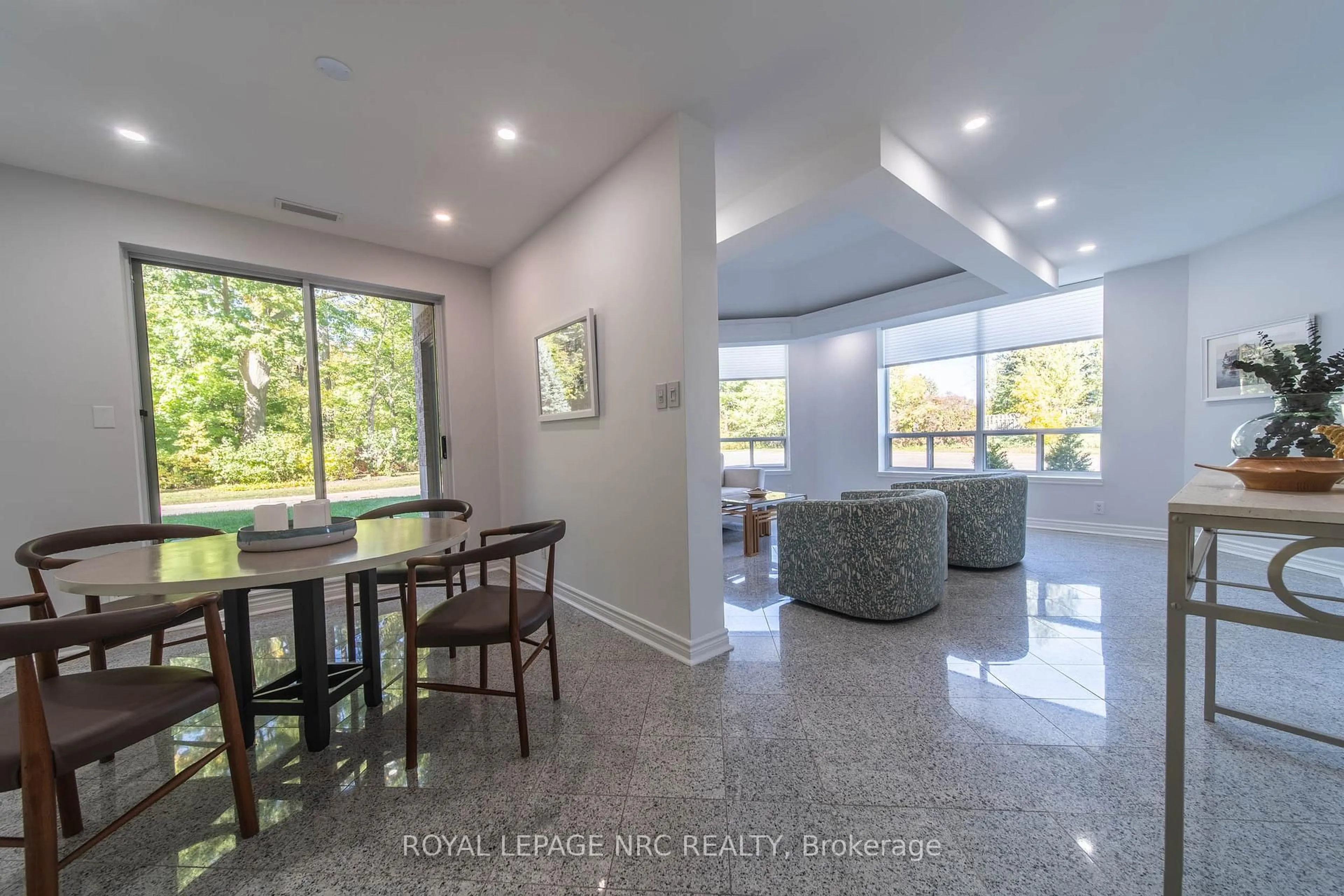 Unknown for 8111 Forest Glen Dr #107, Niagara Falls Ontario L2H 2Y7
