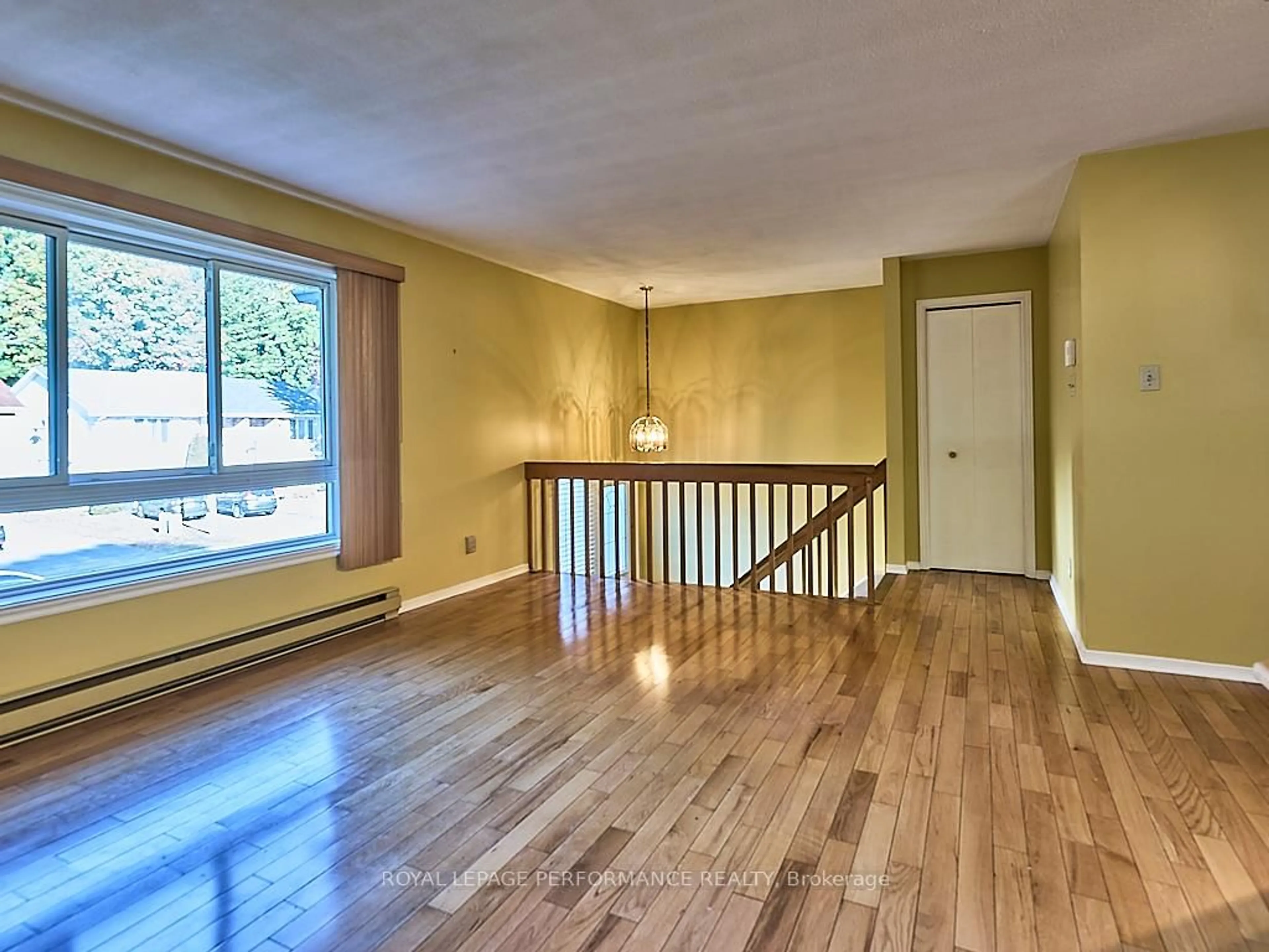 Unknown for 740 Berthiaume St, Hawkesbury Ontario K6A 3M1