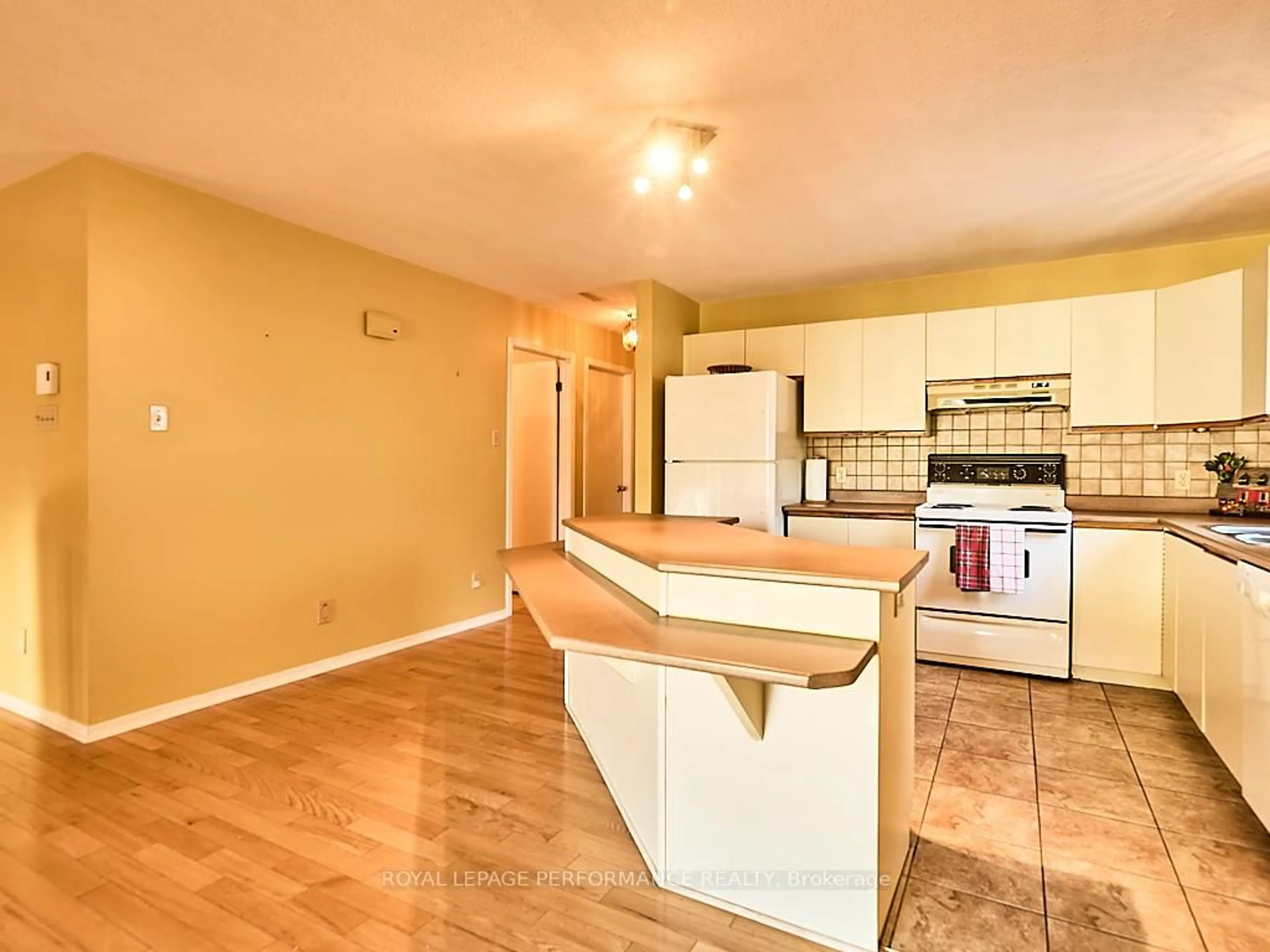Open concept kitchen, unknown for 740 Berthiaume St, Hawkesbury Ontario K6A 3M1