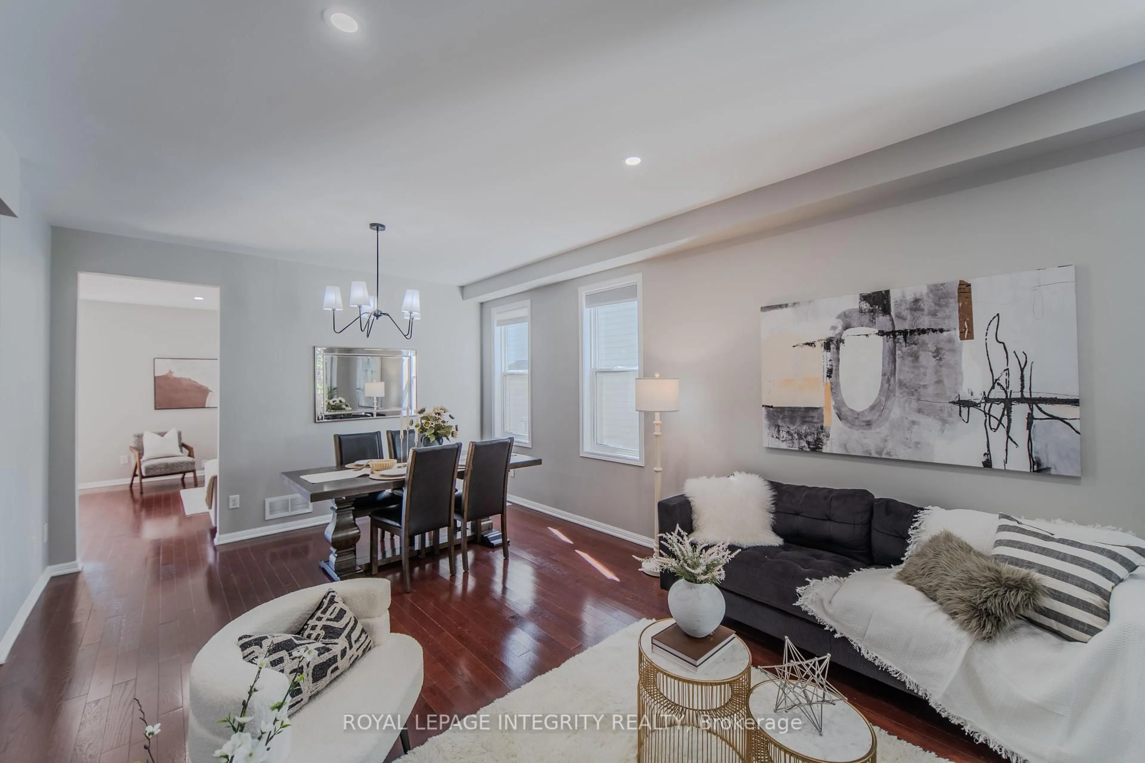 Living room with furniture, unknown for 214 HUNTSVILLE Dr, Ottawa Ontario K2T 0C7