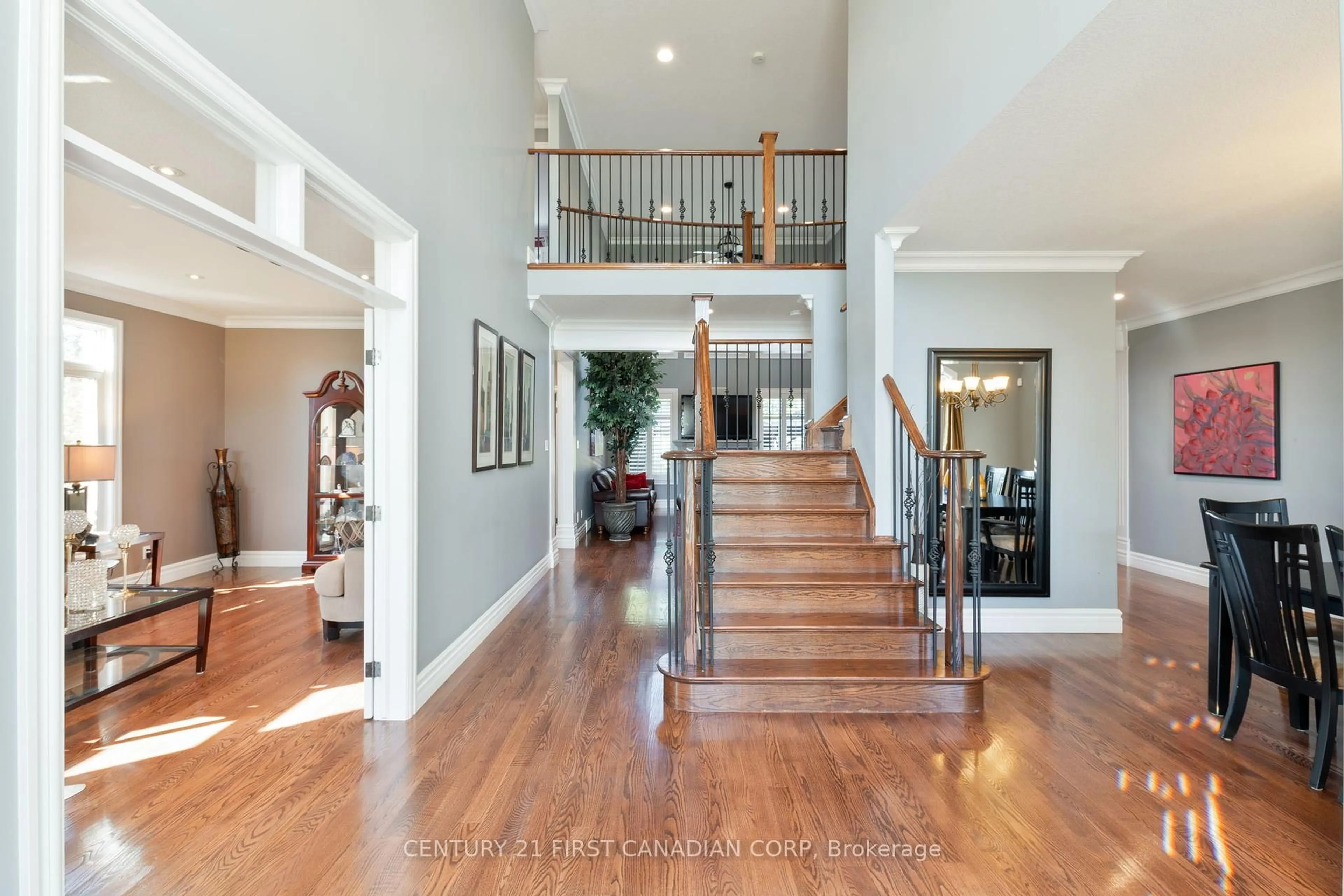 Indoor entryway for 3403 Settlement Crt, London South Ontario N6P 0A7